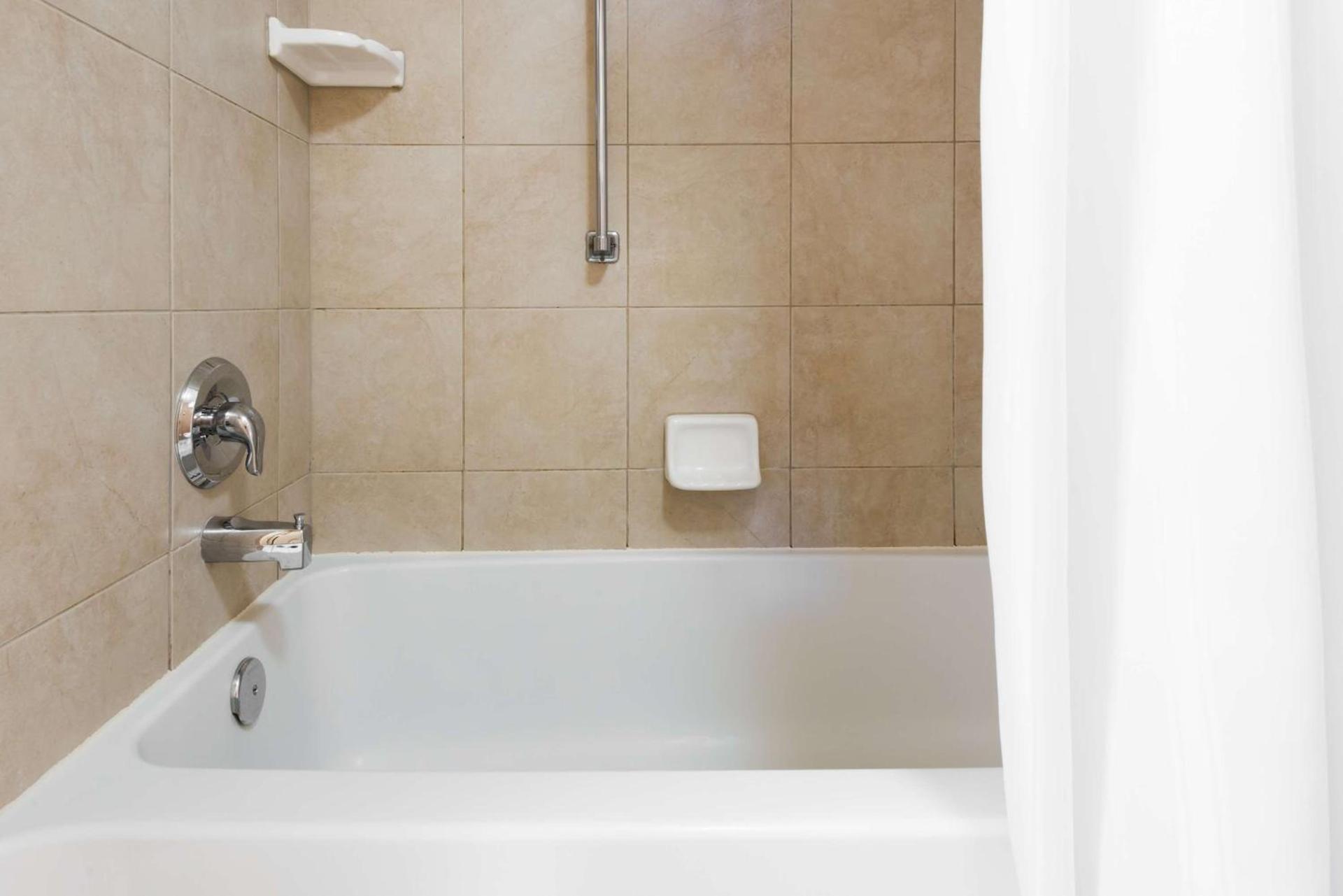 Homewood Suites by Hilton Buffalo-Amherst photo 22