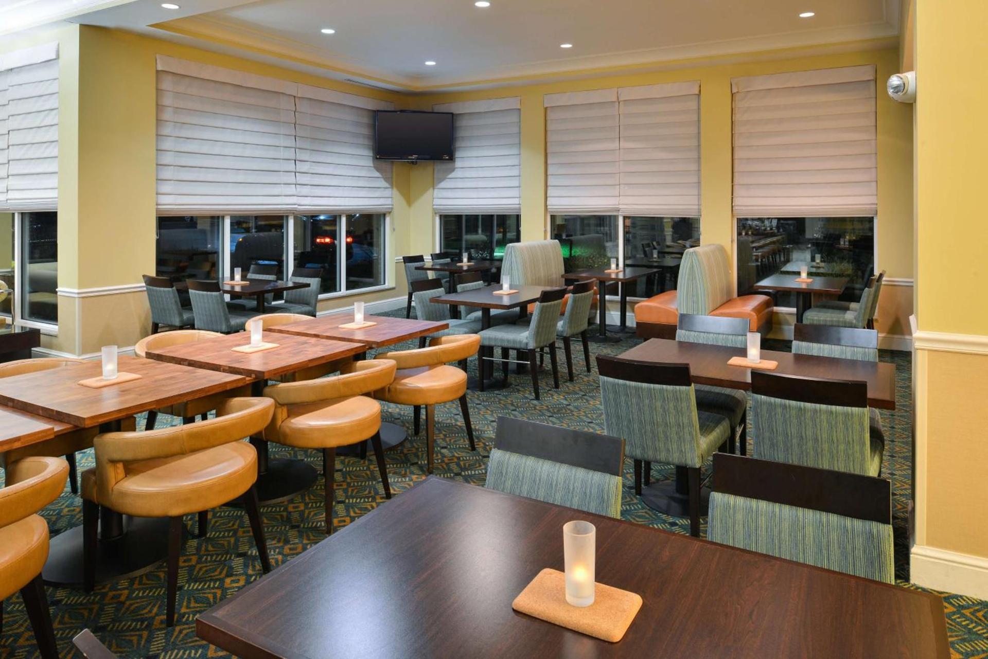 Hilton Garden Inn Columbia photo 21