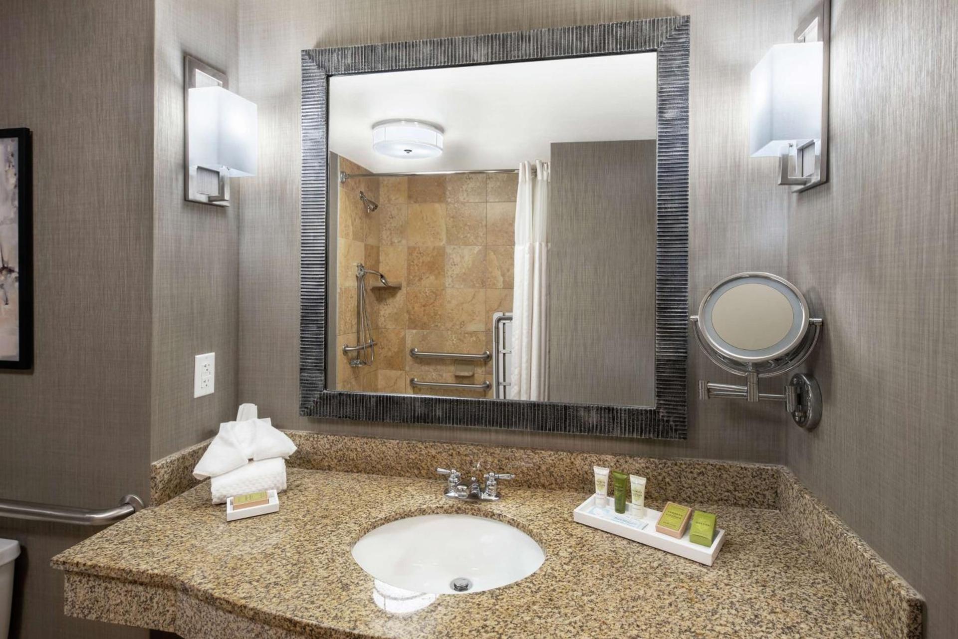 Hilton Columbia Center photo 28