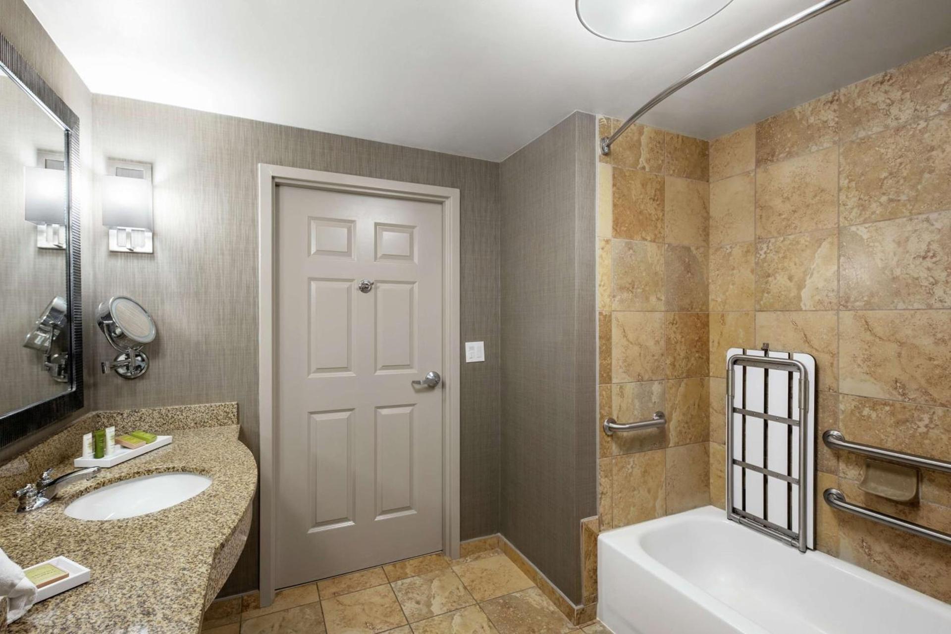 Hilton Columbia Center photo 37