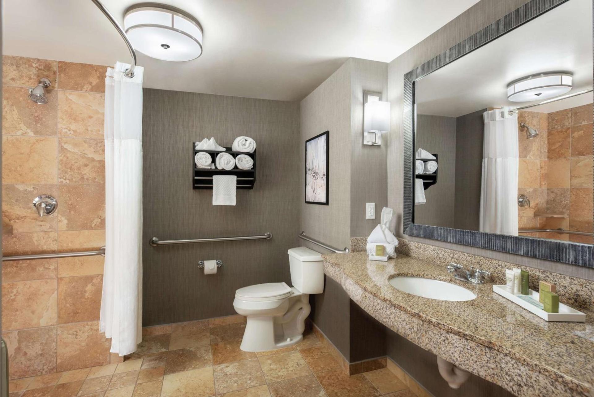 Hilton Columbia Center photo 53