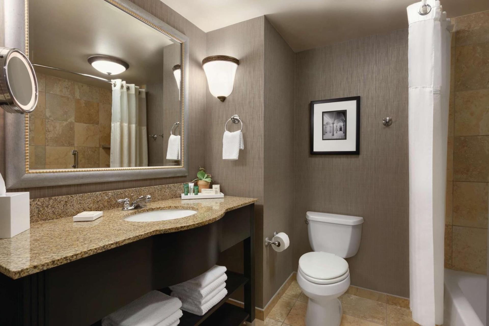 Hilton Columbia Center photo 42
