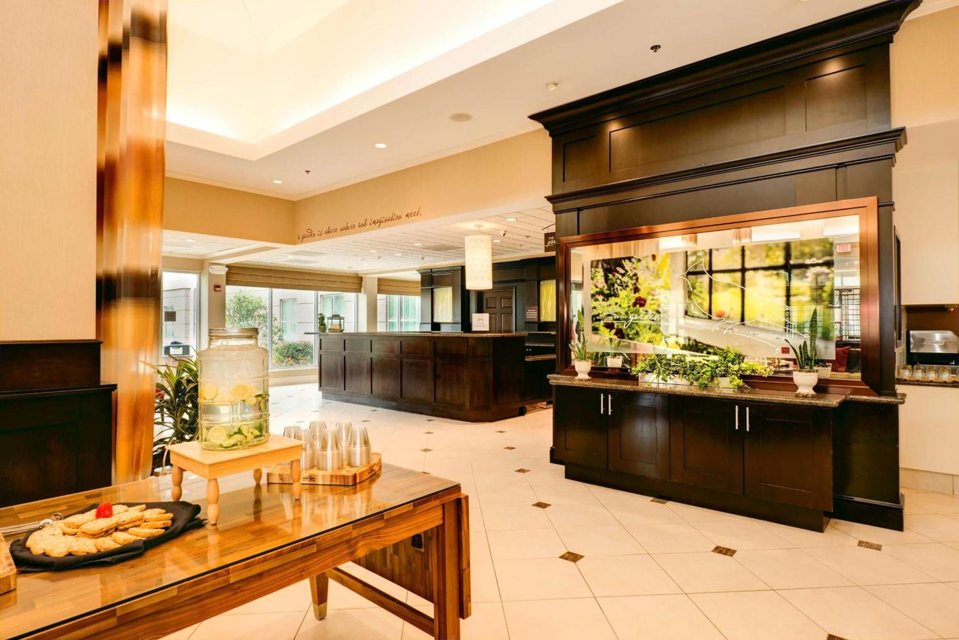 Hilton Garden Inn Columbia/Northeast photo 2