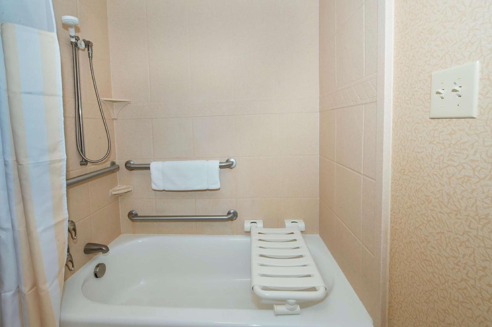Hilton Garden Inn Columbia/Northeast photo 14