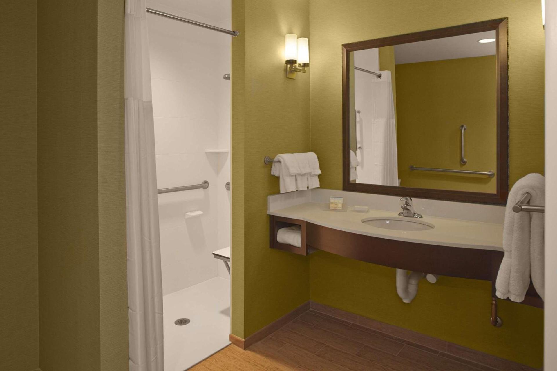 Hilton Garden Inn Akron photo 28