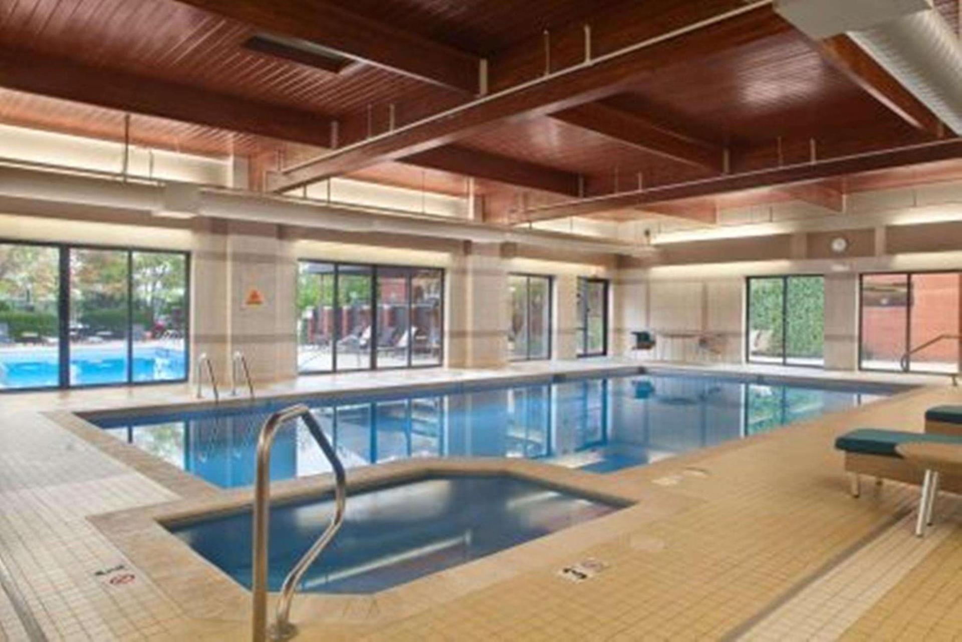 DoubleTree by Hilton Akron Fairlawn photo 7