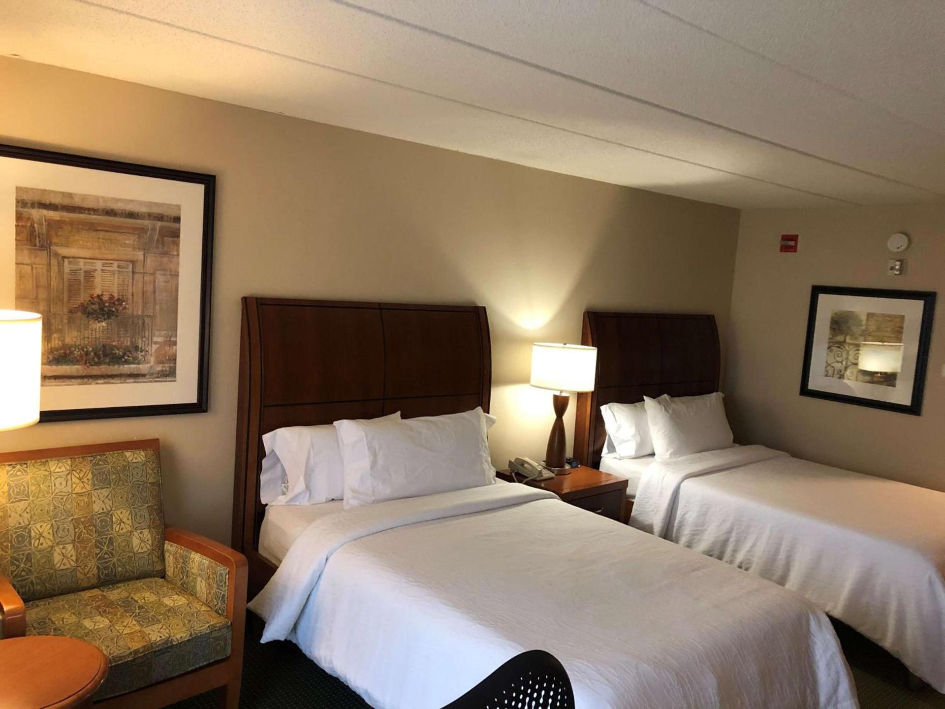Hilton Garden Inn Addison photo 24