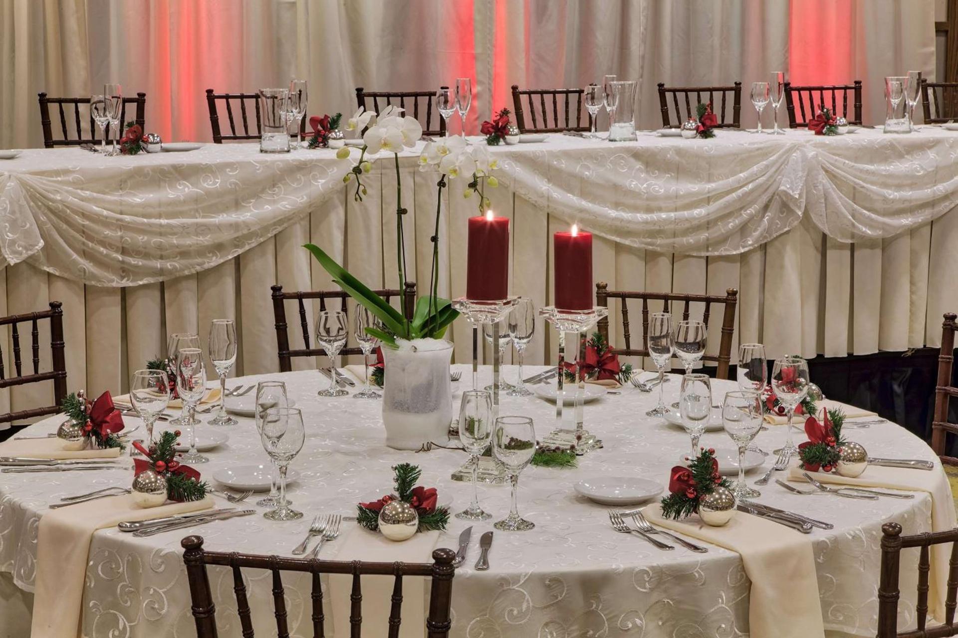 DoubleTree by Hilton Libertyville-Mundelein photo 23