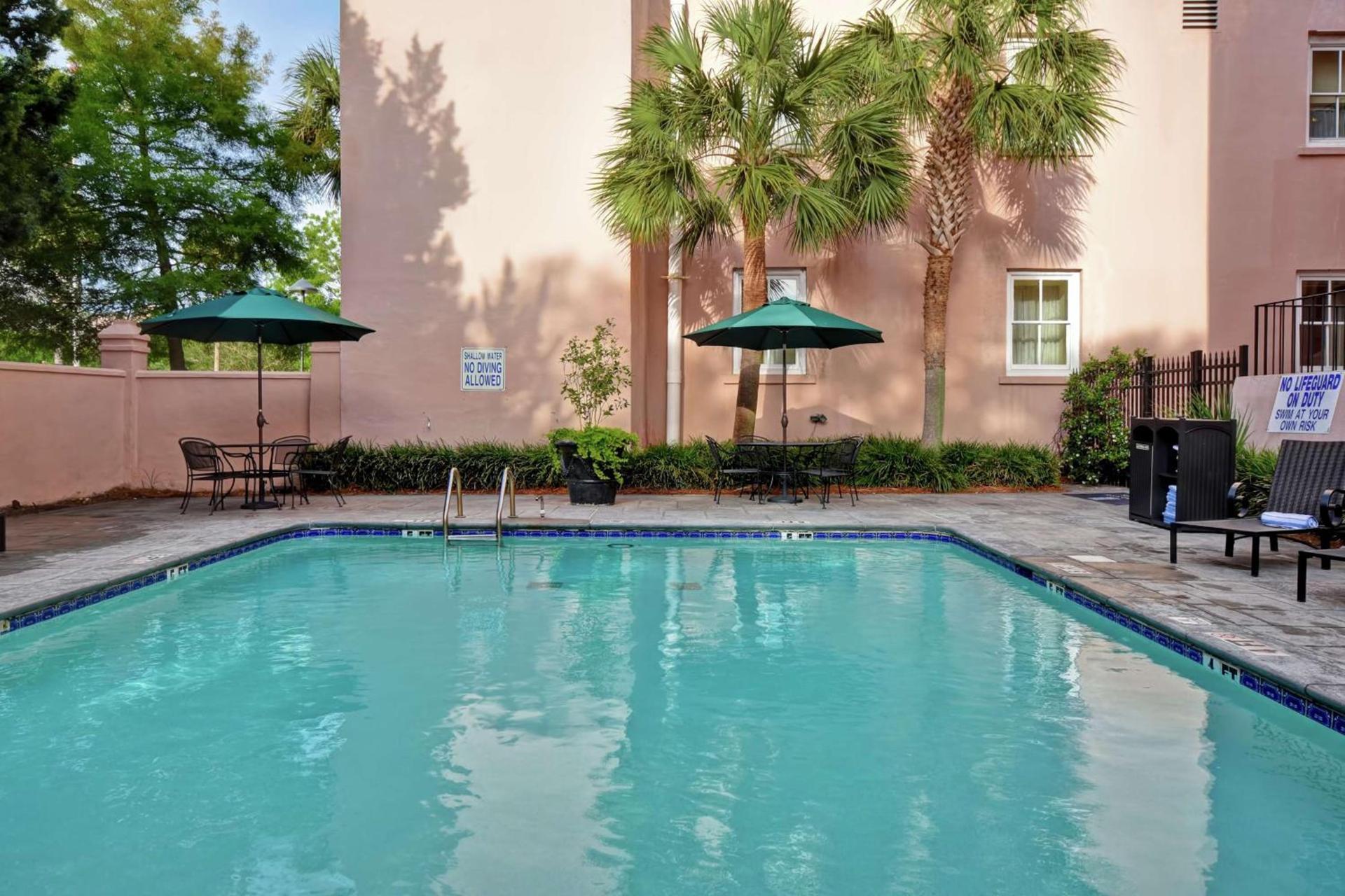 Embassy Suites Charleston - Historic District photo 10