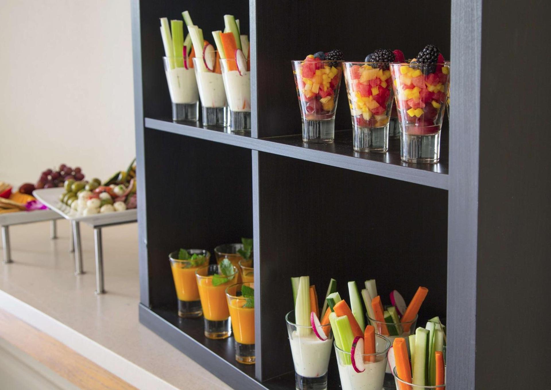 DoubleTree by Hilton Chicago - Oak Brook photo 10