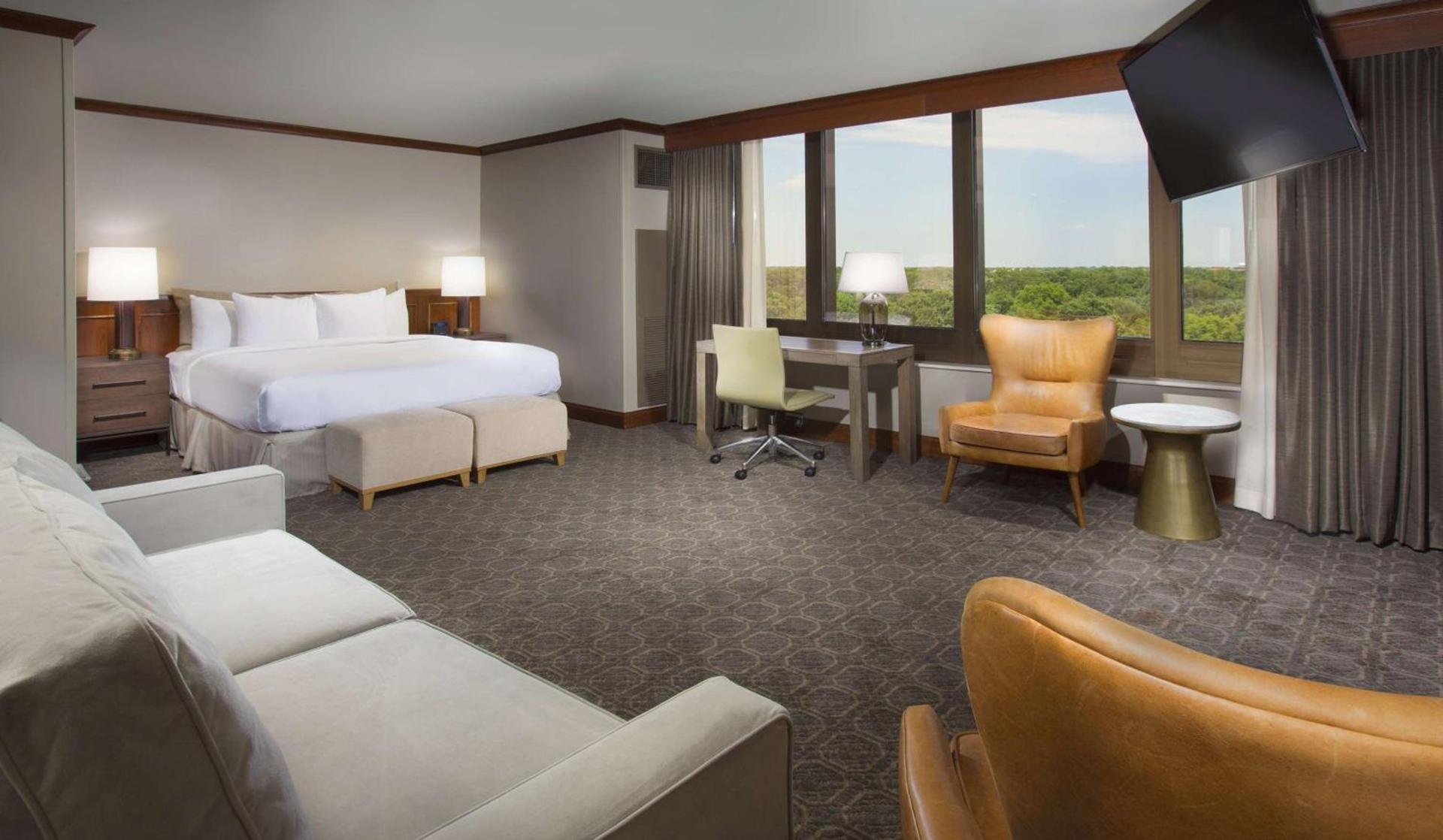 DoubleTree by Hilton Chicago - Oak Brook photo 39