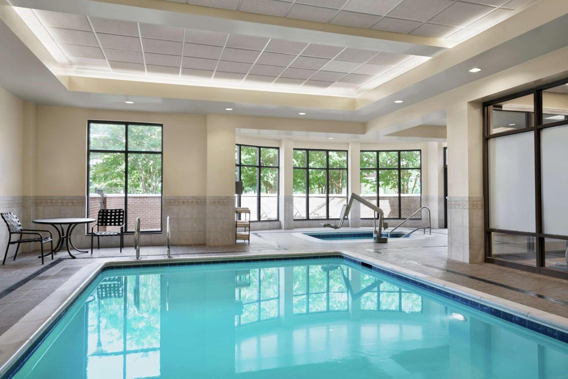 Hilton Garden Inn Charlotte/Ayrsley photo 6
