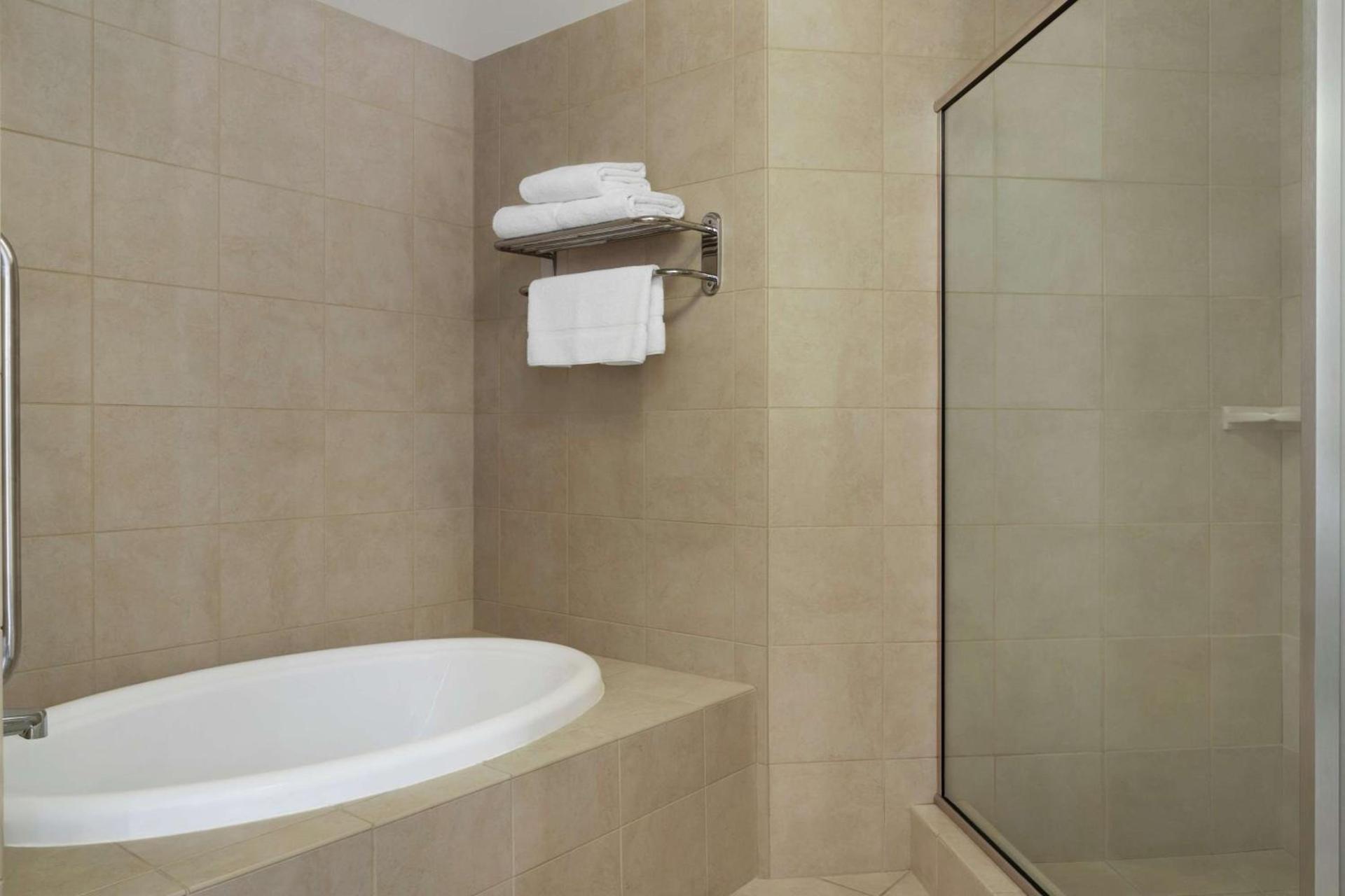 Hilton Garden Inn Charlotte/Ayrsley photo 10