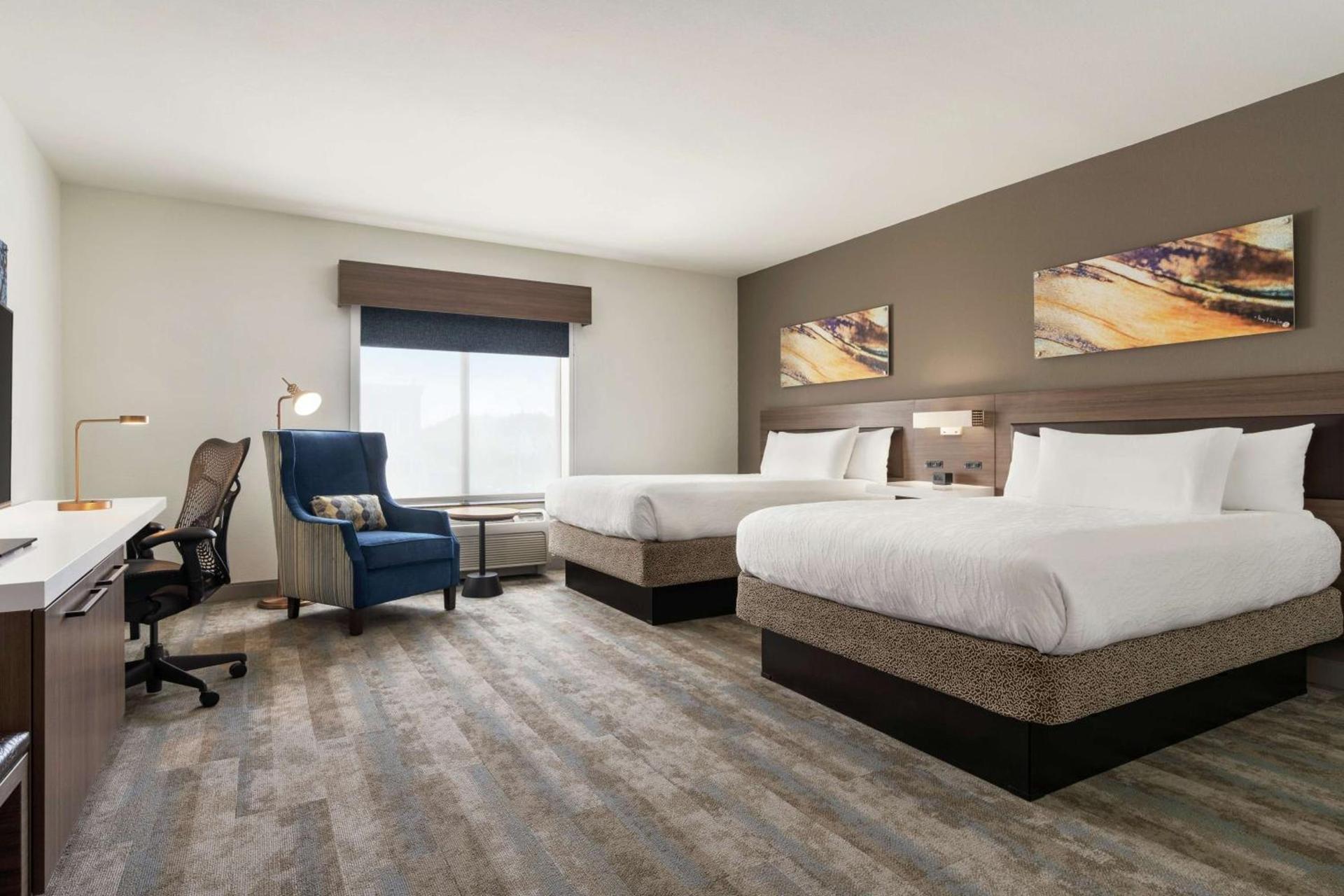Hilton Garden Inn Charlotte/Ayrsley photo 32