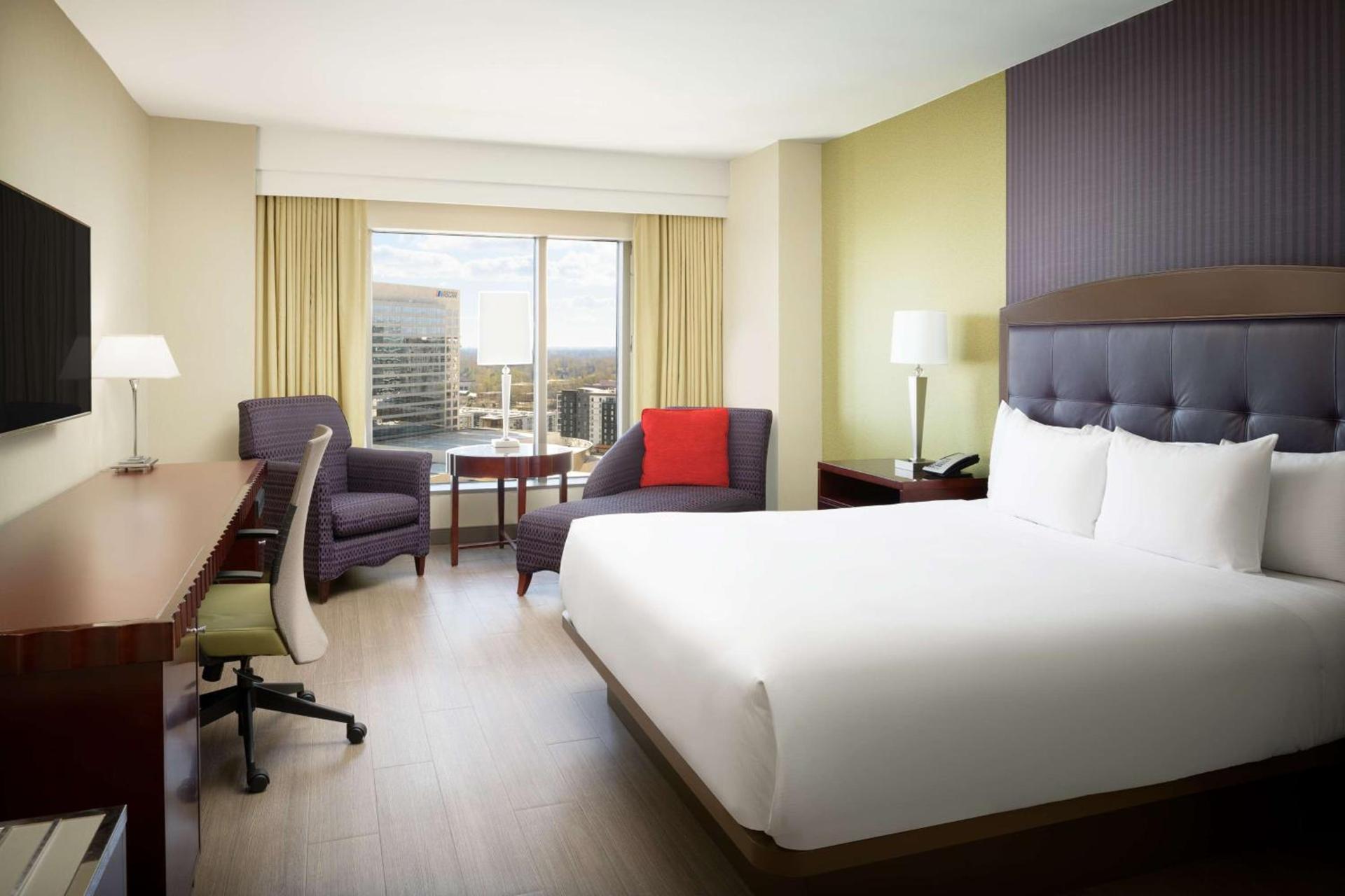Hilton Charlotte Uptown photo 10
