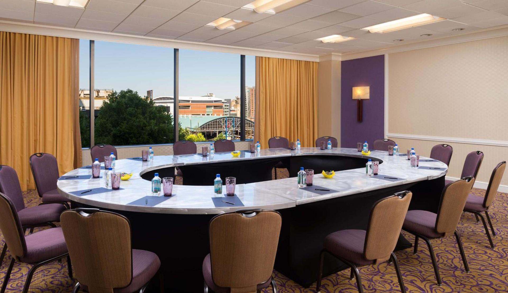 Hilton Charlotte Uptown photo 31