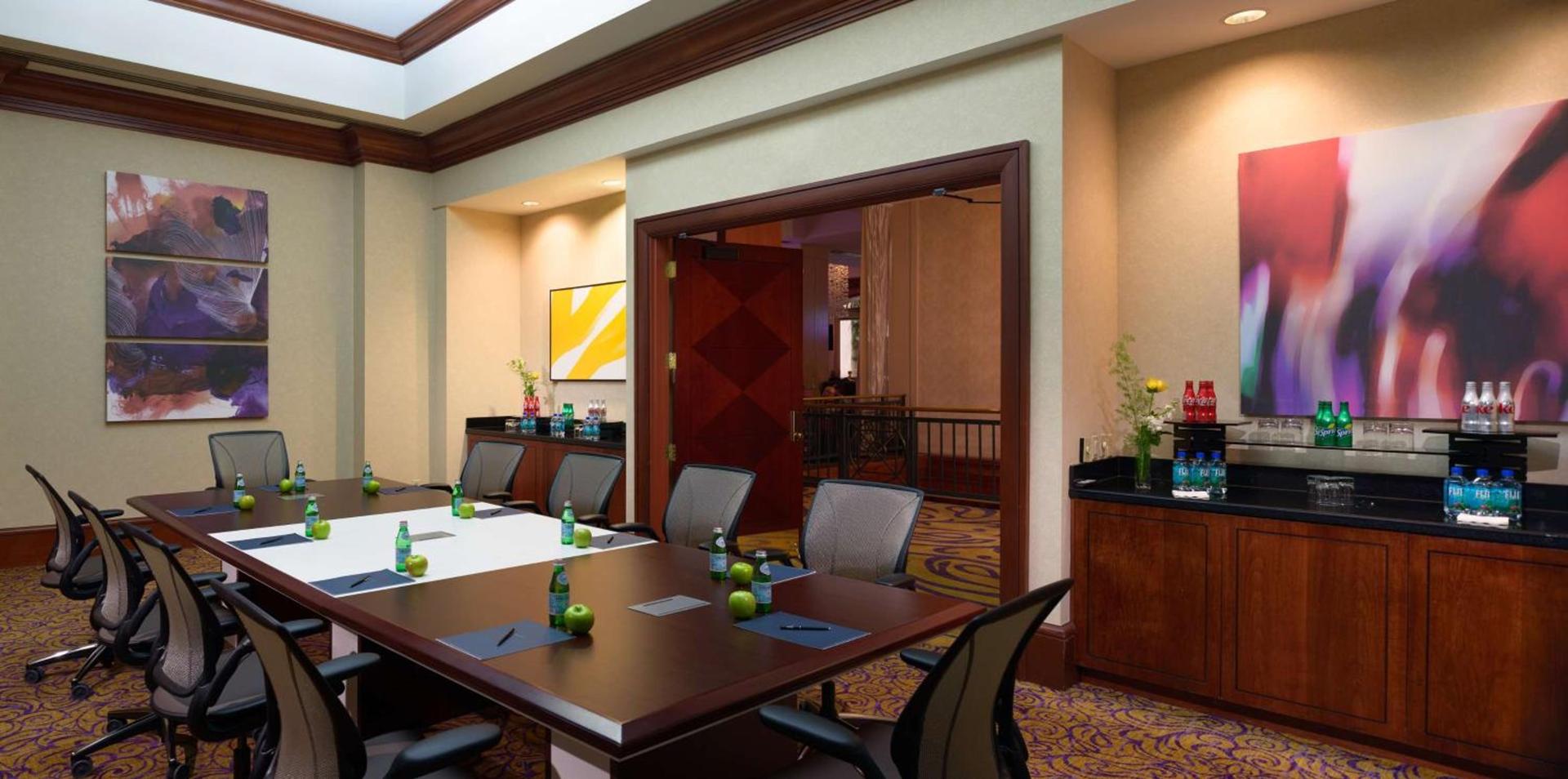 Hilton Charlotte Uptown photo 32