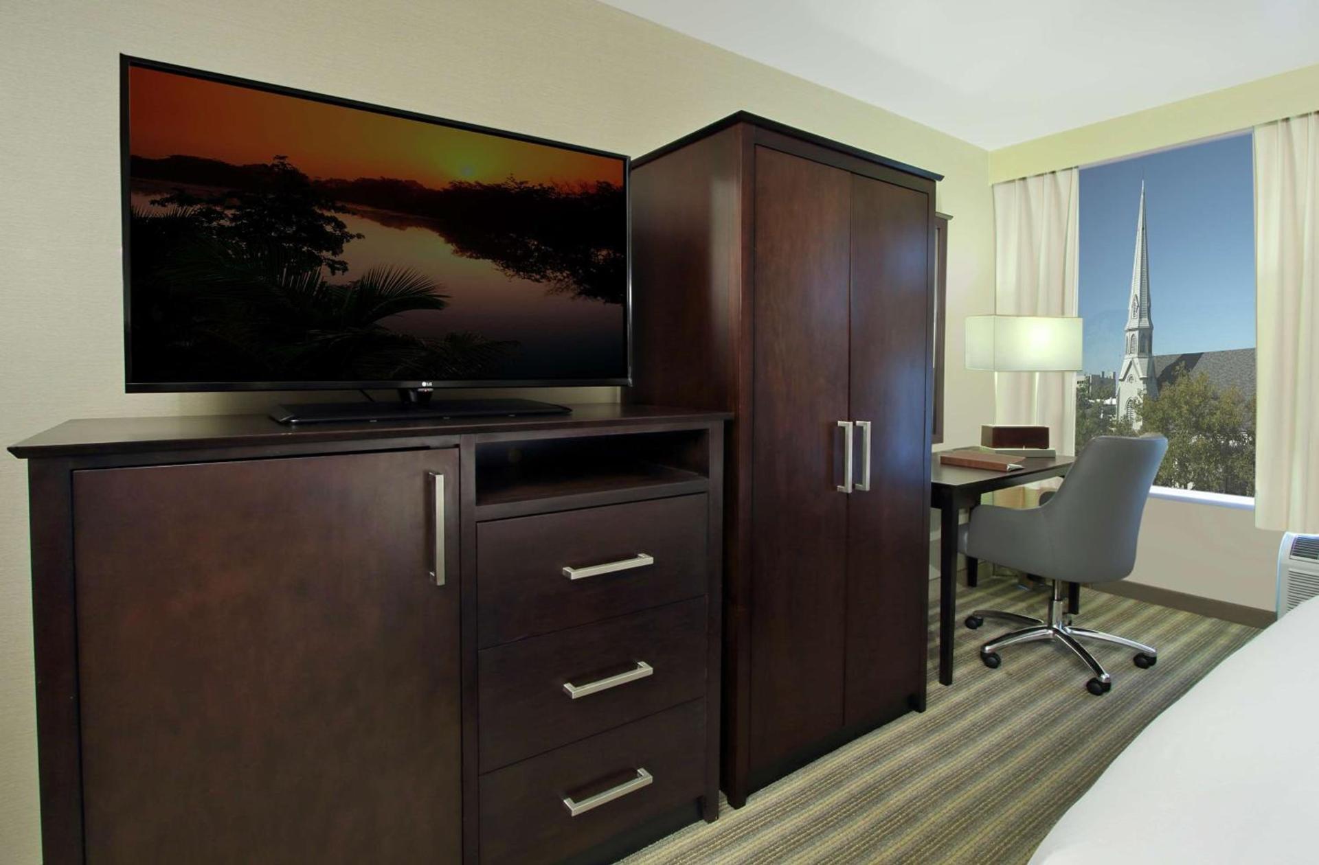 Doubletree by Hilton Newark photo 23