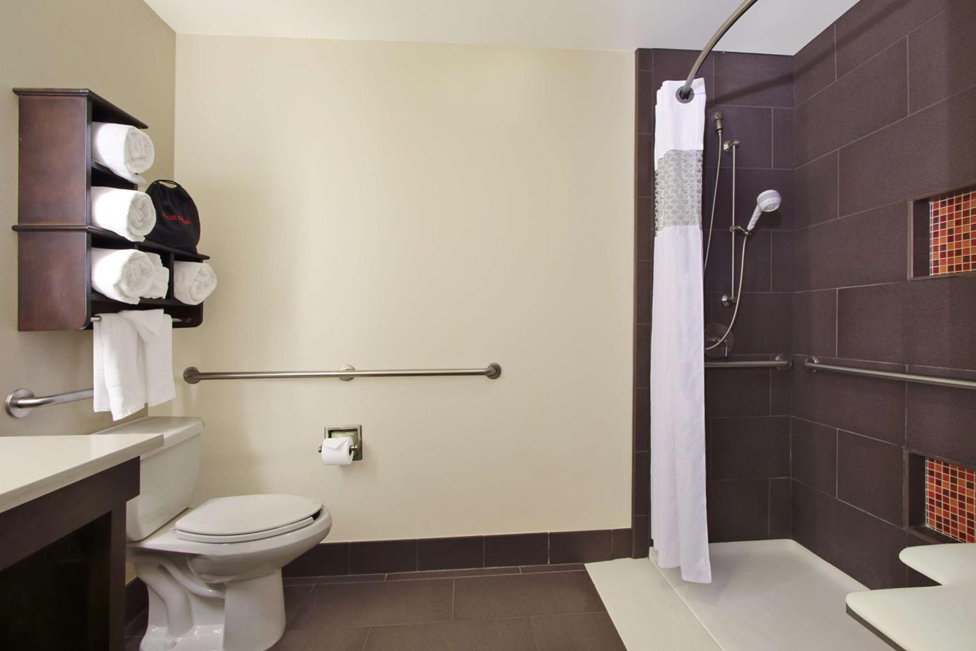 Hampton Inn & Suites Columbus-Downtown, Ohio photo 20