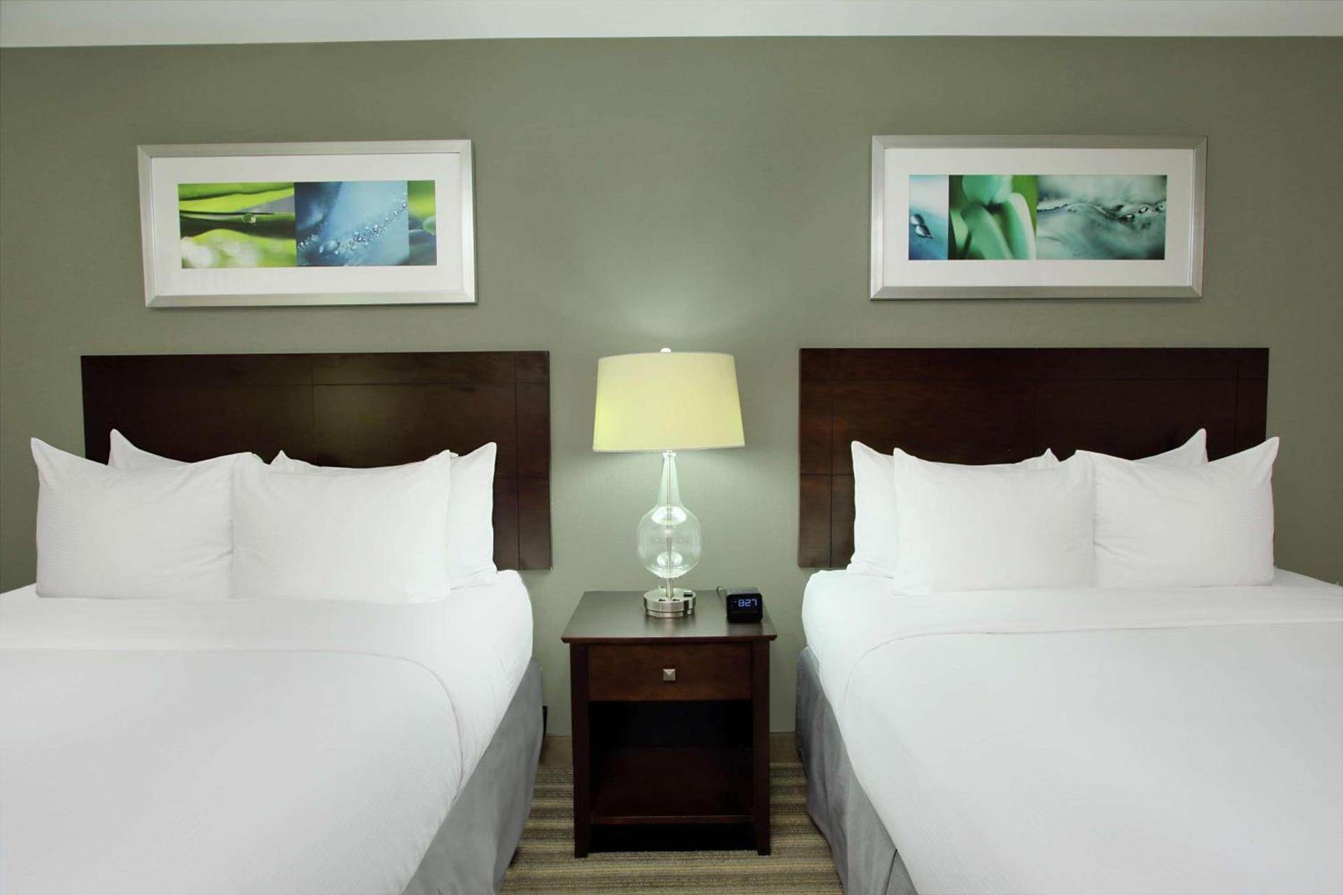 Doubletree by Hilton Newark photo 27