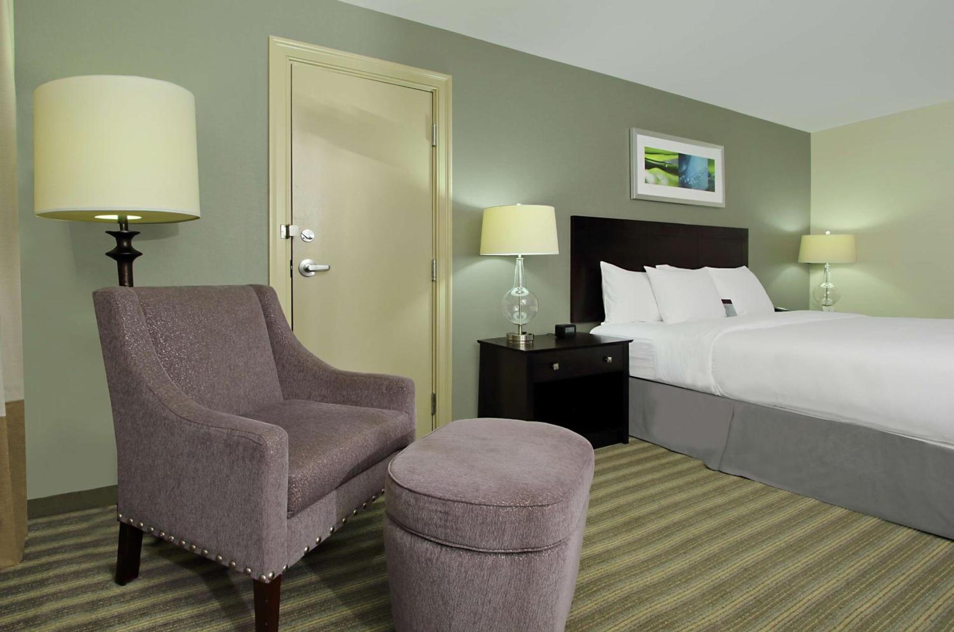 Doubletree by Hilton Newark photo 29