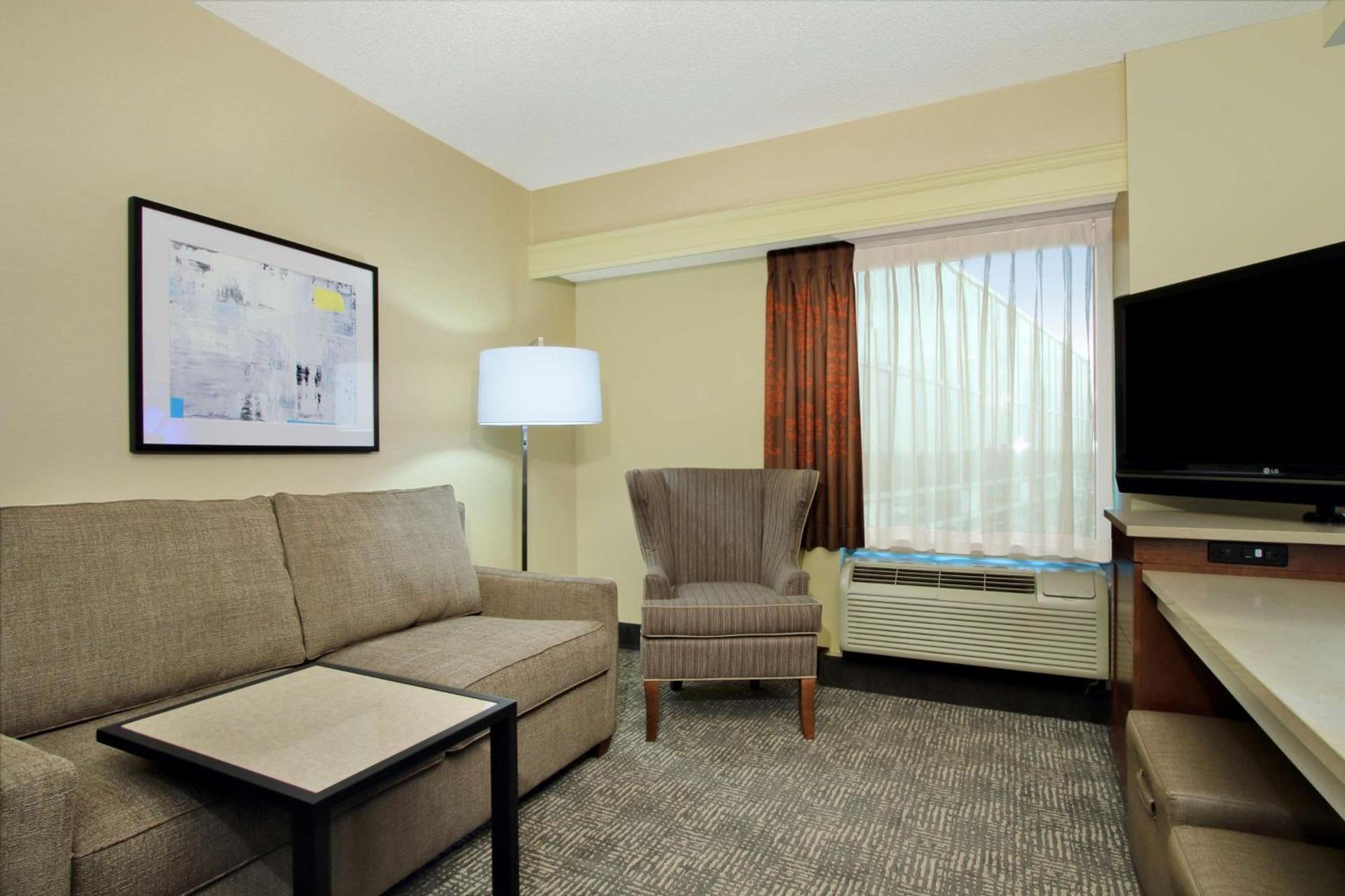 Hampton Inn & Suites Columbus-Downtown, Ohio photo 38