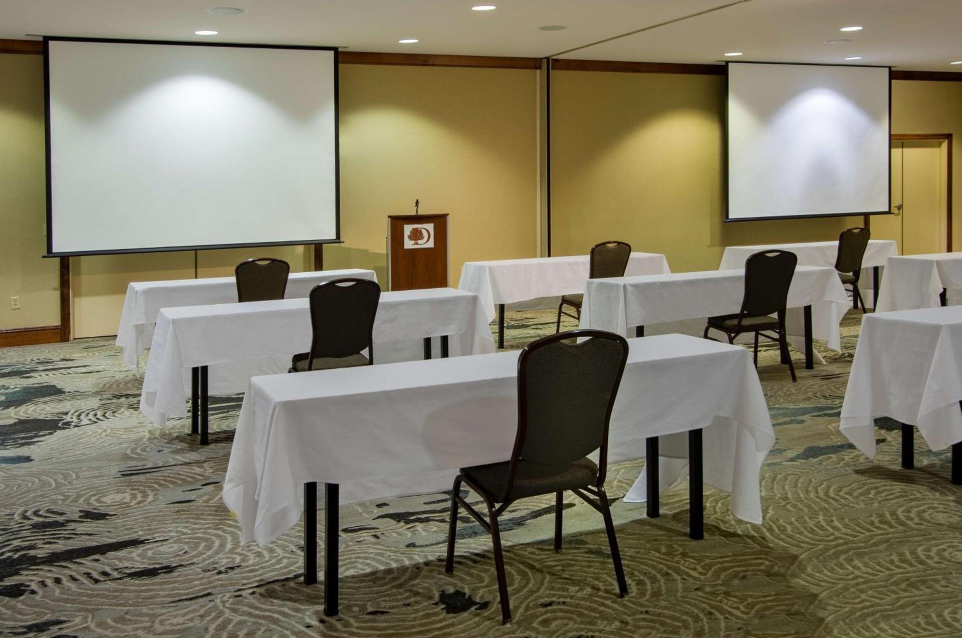 Doubletree by Hilton Newark photo 38