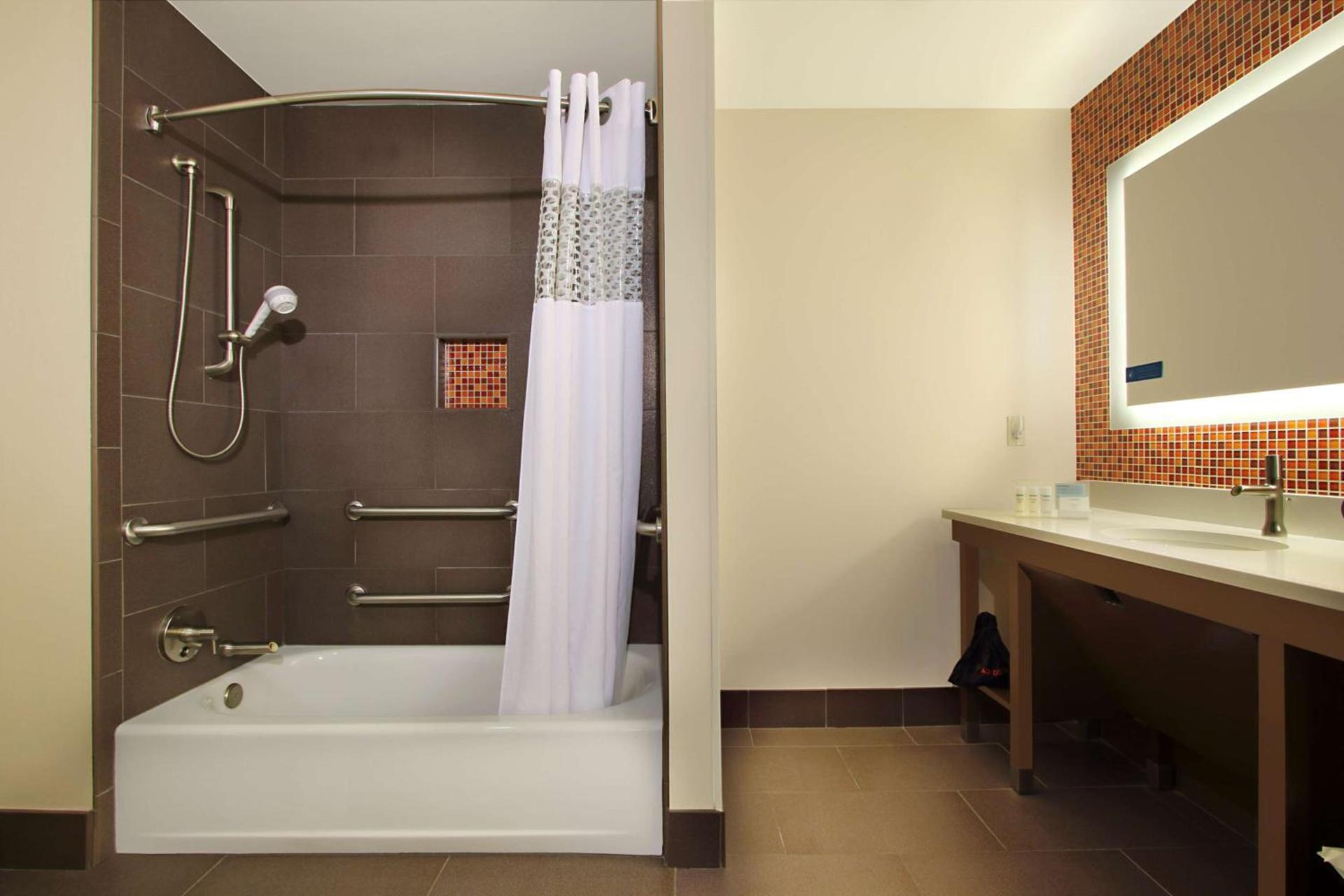 Hampton Inn & Suites Columbus-Downtown, Ohio photo 44