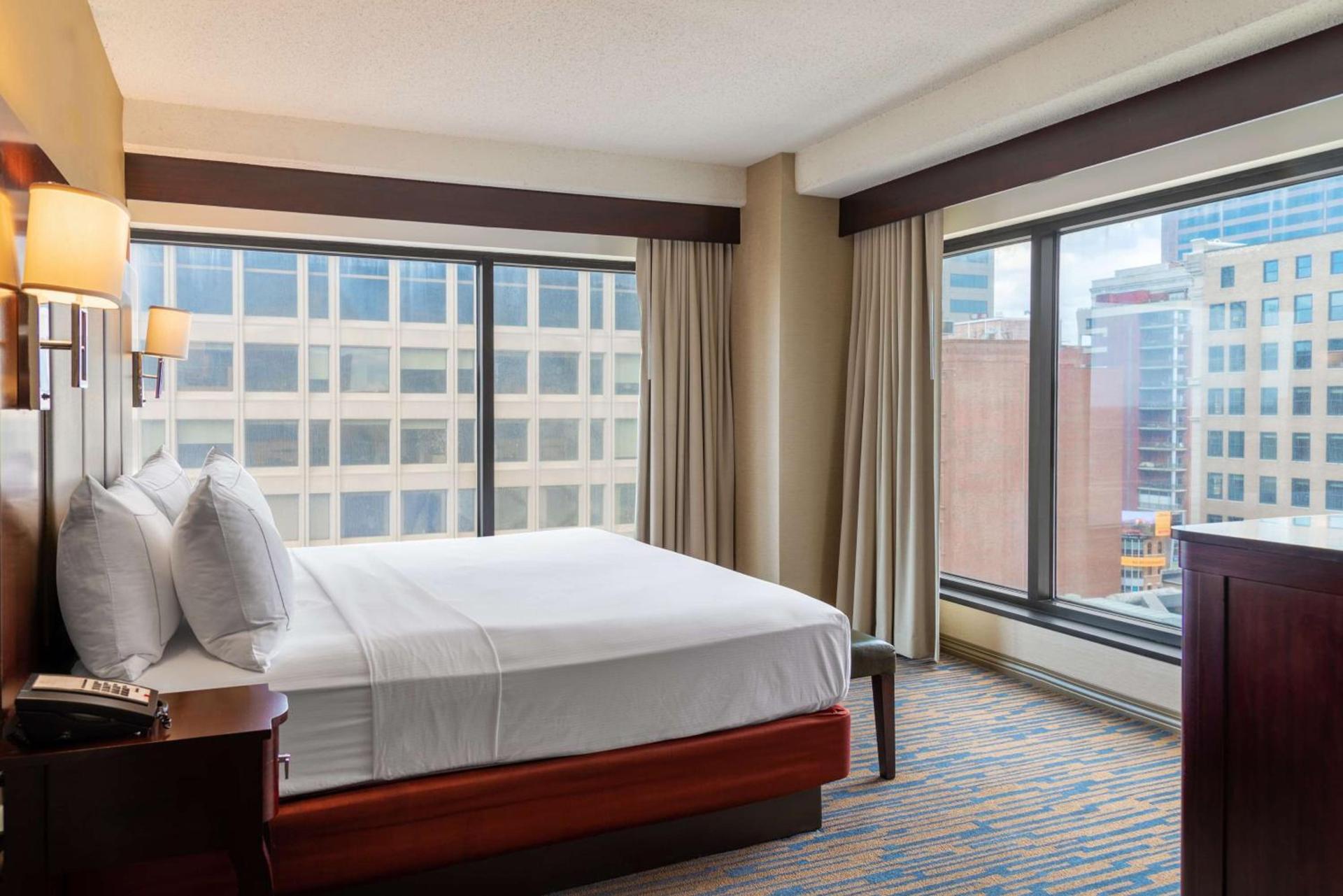 The Capital Suites Hotel photo 27