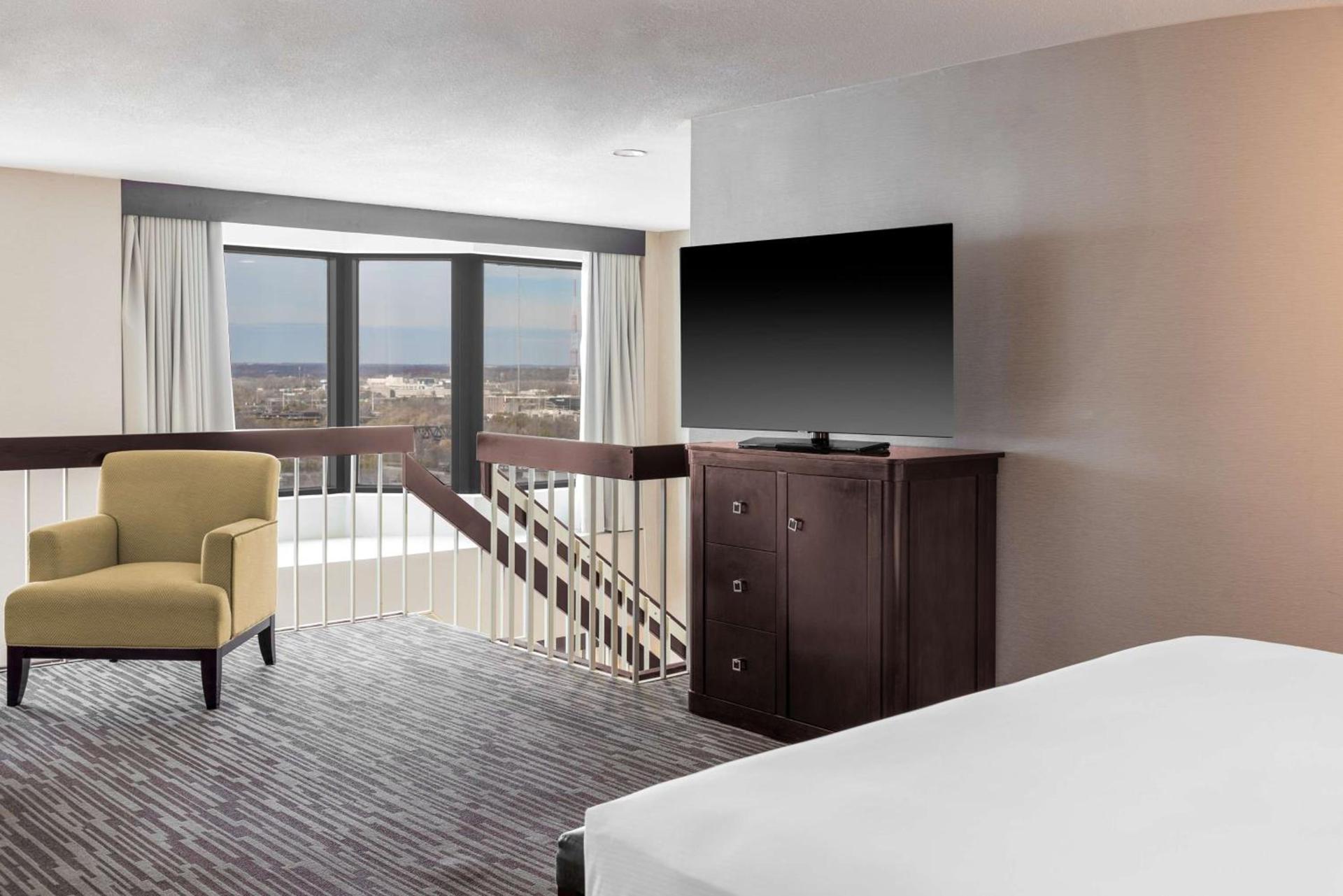 The Capital Suites Hotel photo 28