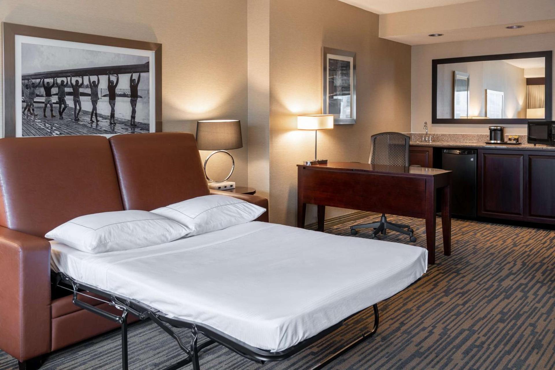 The Capital Suites Hotel photo 42