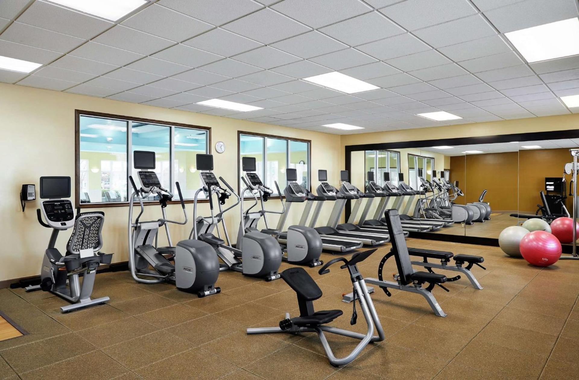 Hilton Garden Inn Champaign/ Urbana photo 13