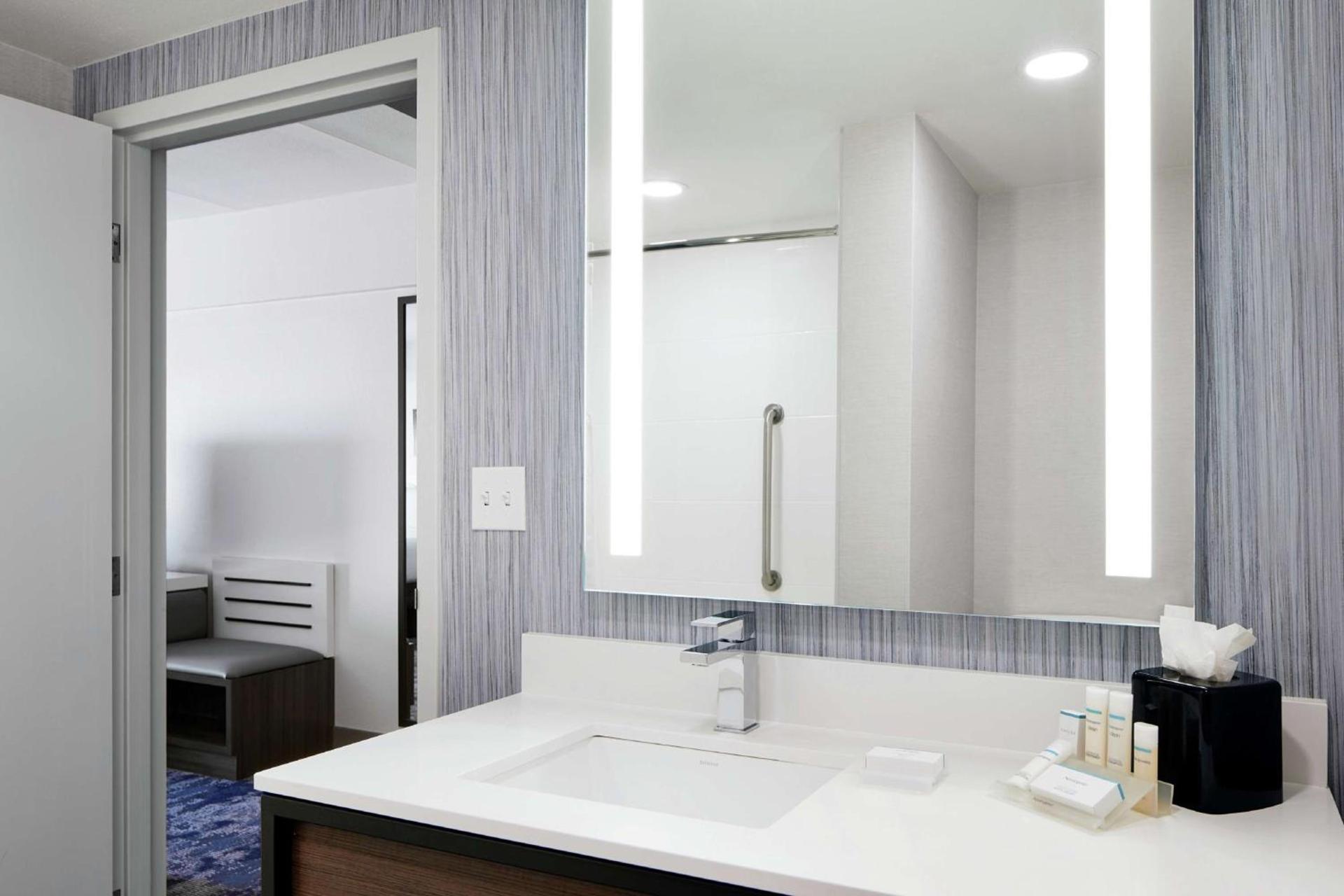 Hilton Garden Inn Champaign/ Urbana photo 22