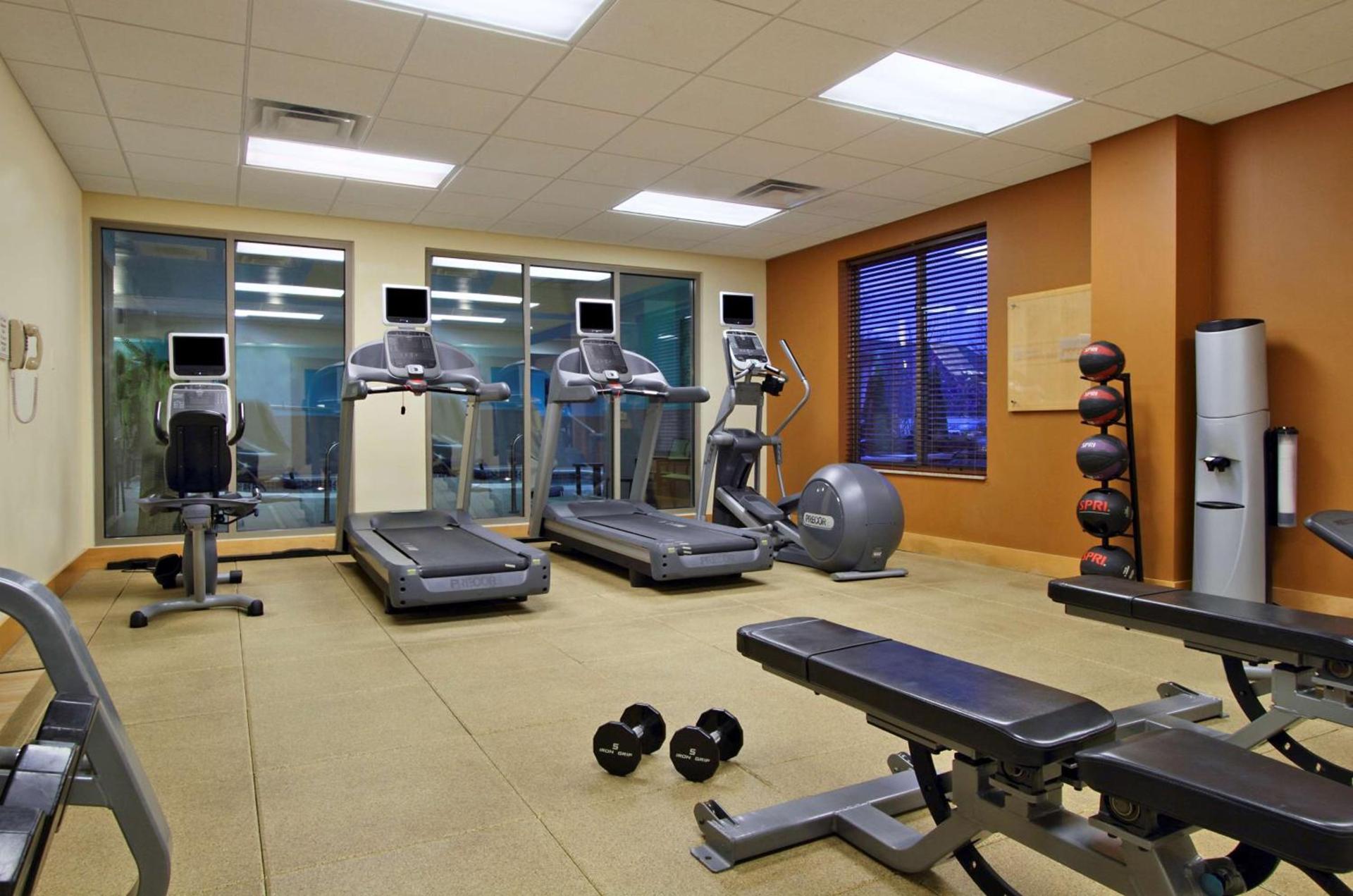 Hilton Garden Inn Columbus-University Area photo 13