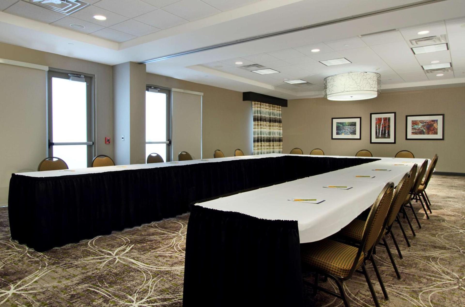 Hilton Garden Inn Columbus-University Area photo 31