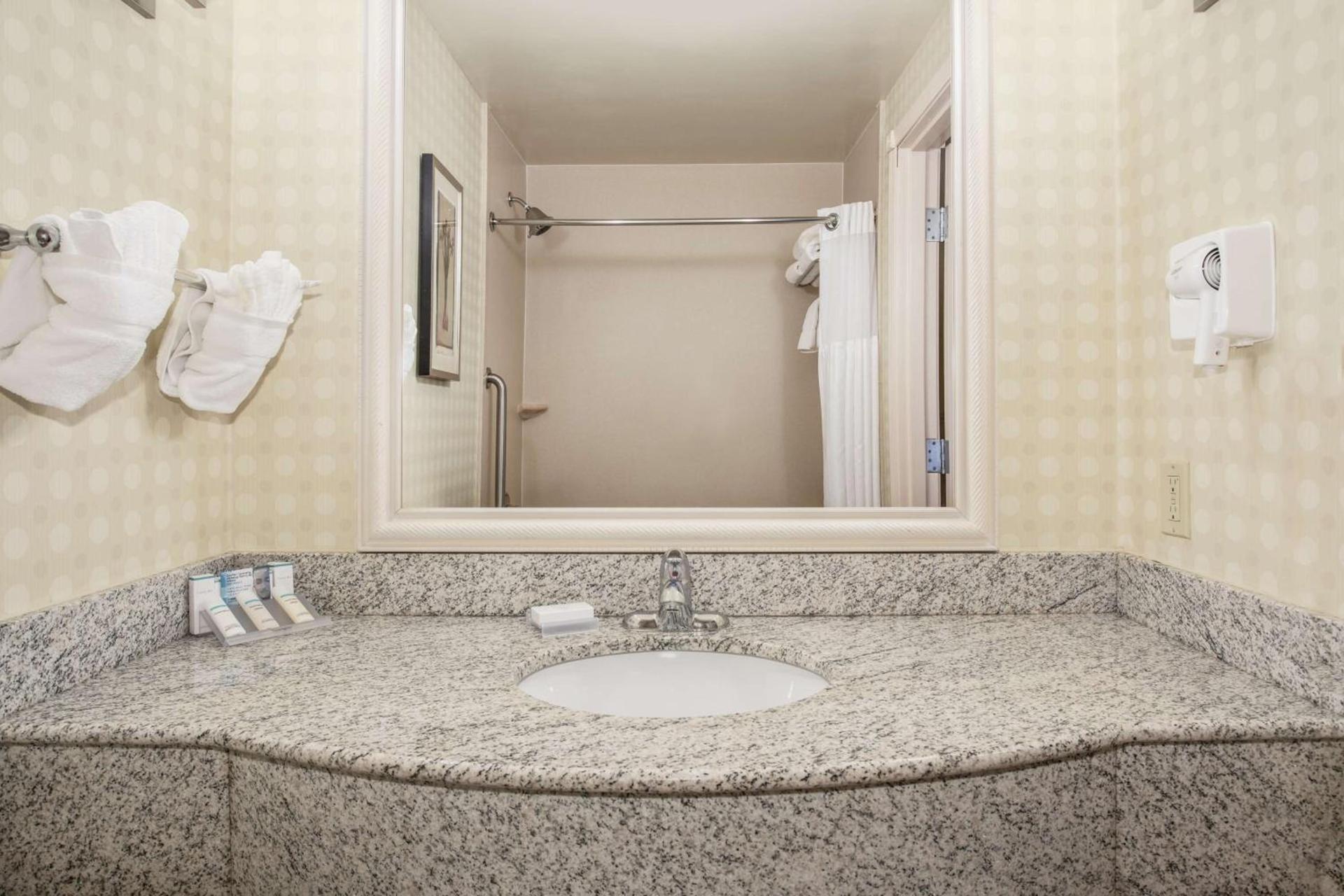Hilton Garden Inn Casper photo 19