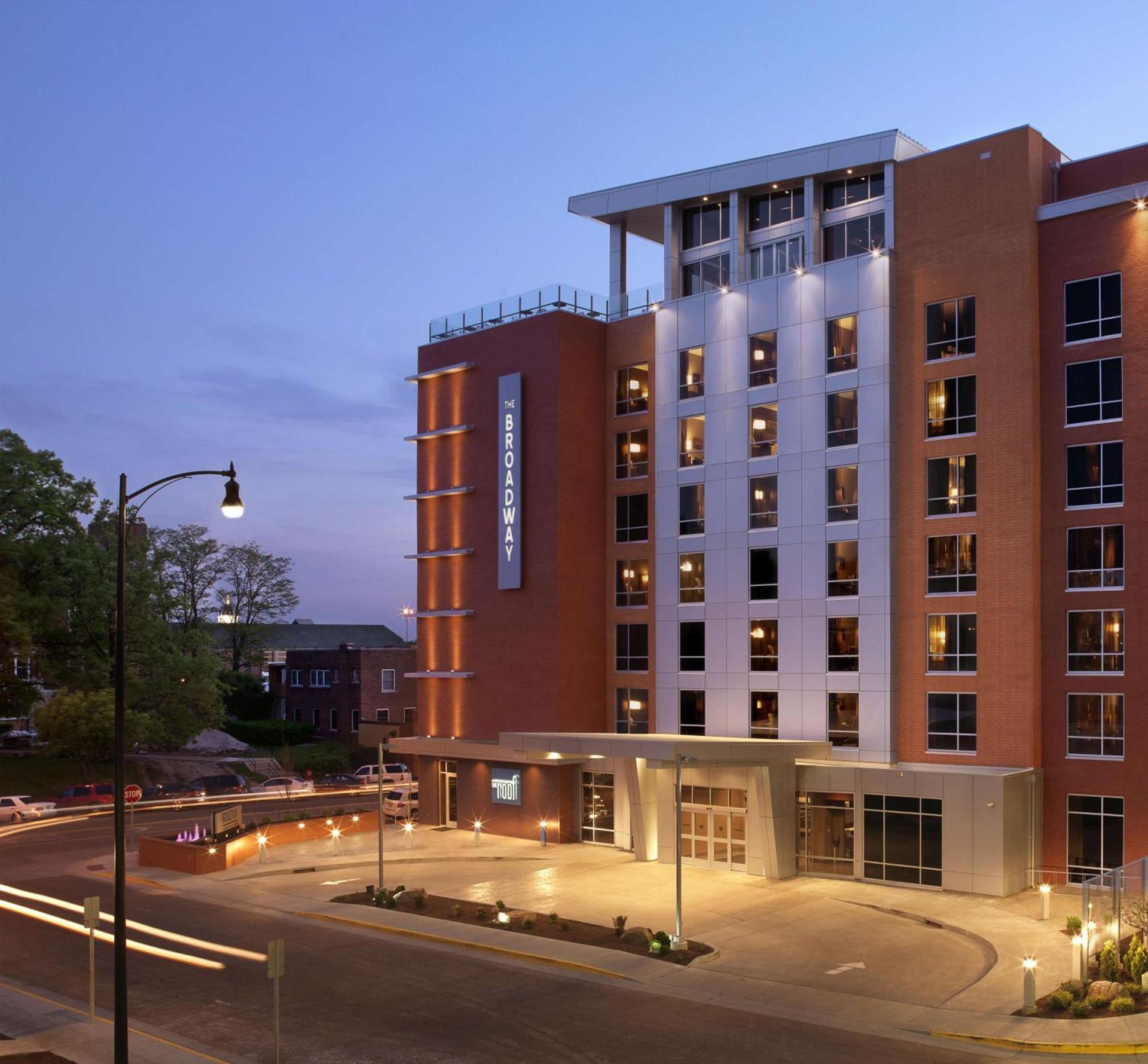 The Broadway Columbia - a DoubleTree by Hilton Hotel photo 4