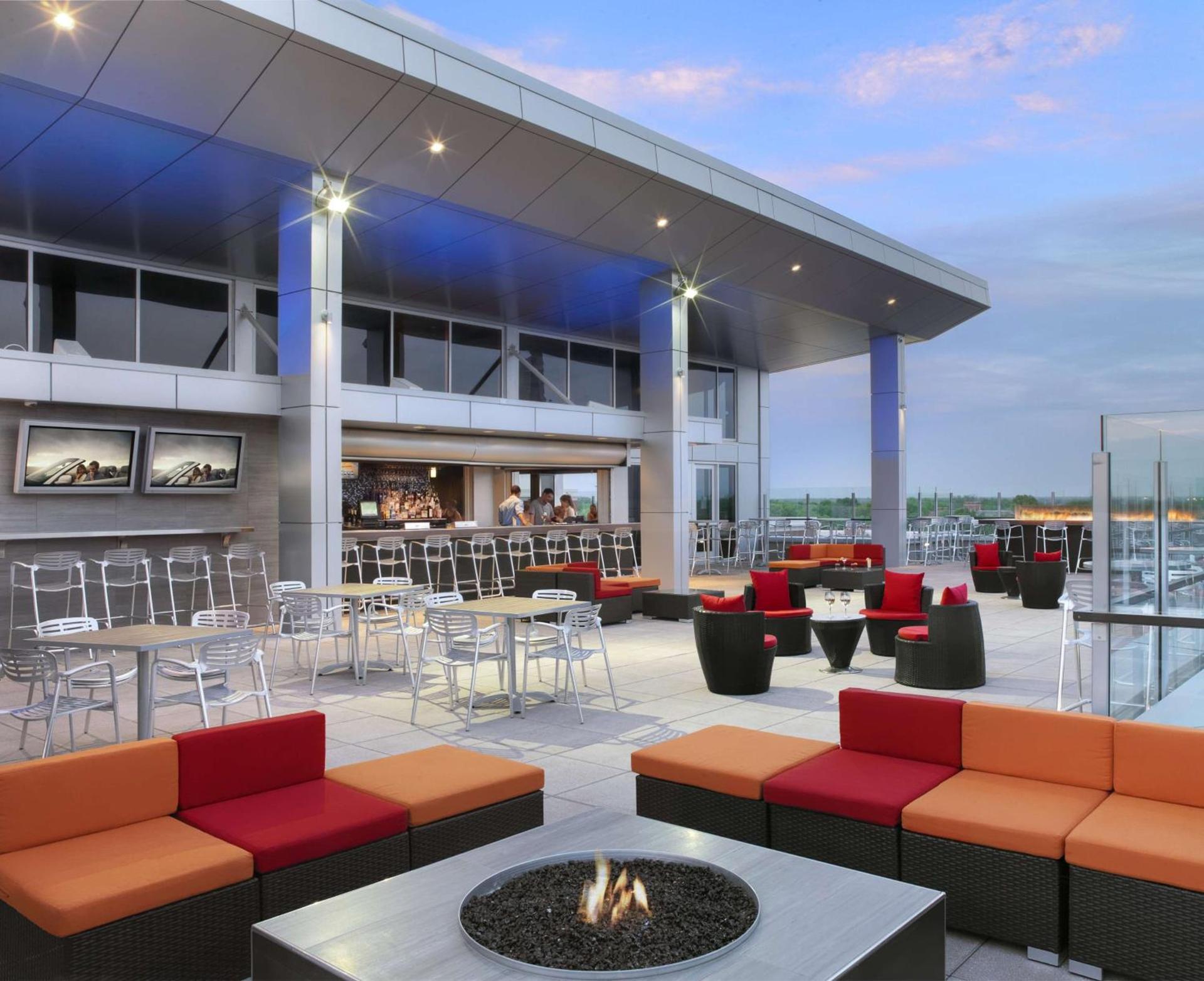 The Broadway Columbia - a DoubleTree by Hilton Hotel photo 29