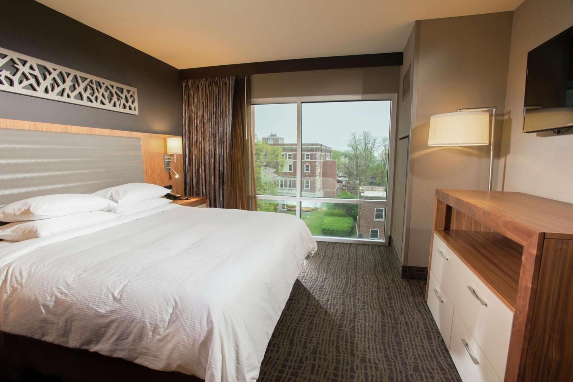 The Broadway Columbia - a DoubleTree by Hilton Hotel photo 31