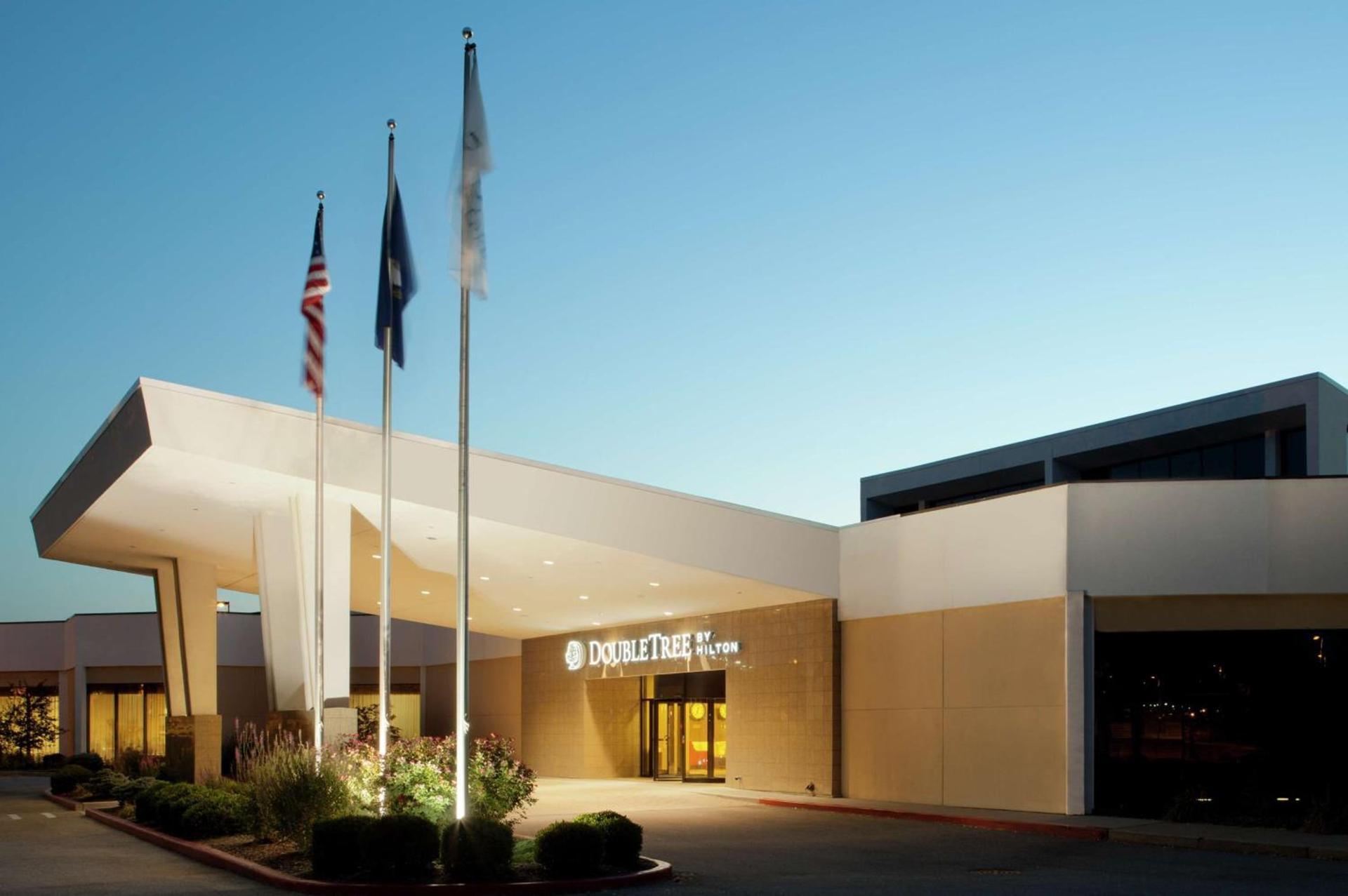 DoubleTree by Hilton Cincinnati Airport — hotel in Hebron