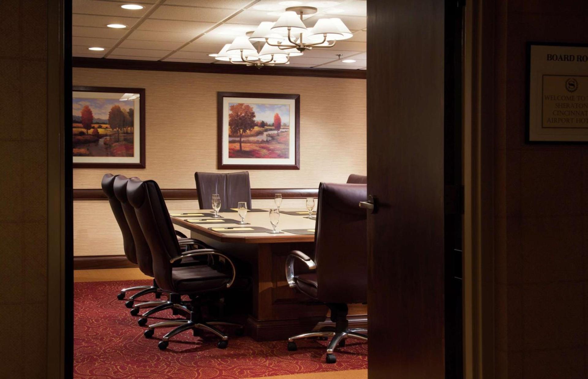 DoubleTree by Hilton Cincinnati Airport photo 22