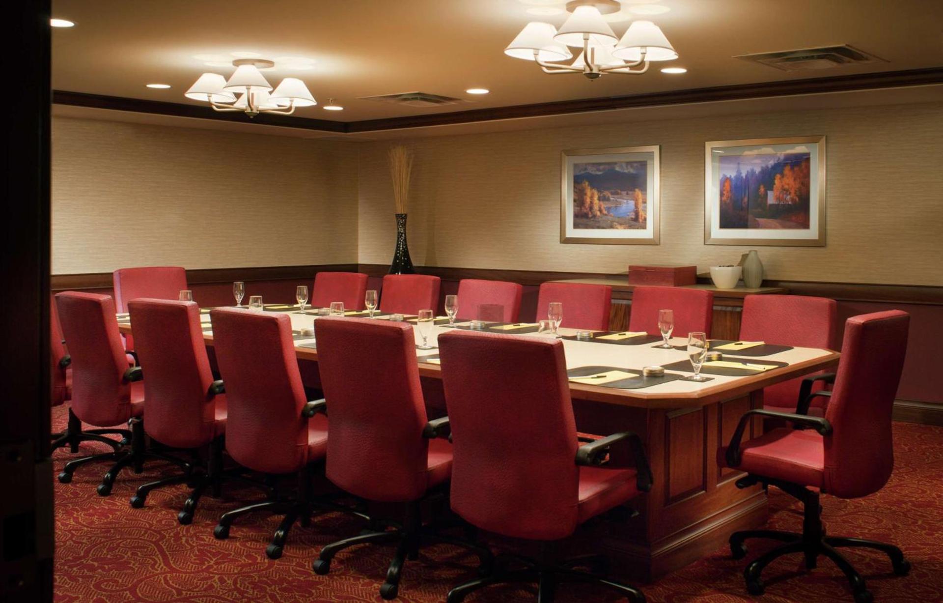 DoubleTree by Hilton Cincinnati Airport photo 21