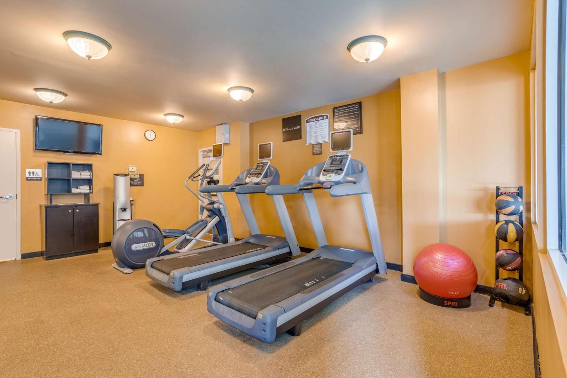 Hilton Garden Inn Cincinnati/Sharonville photo 15