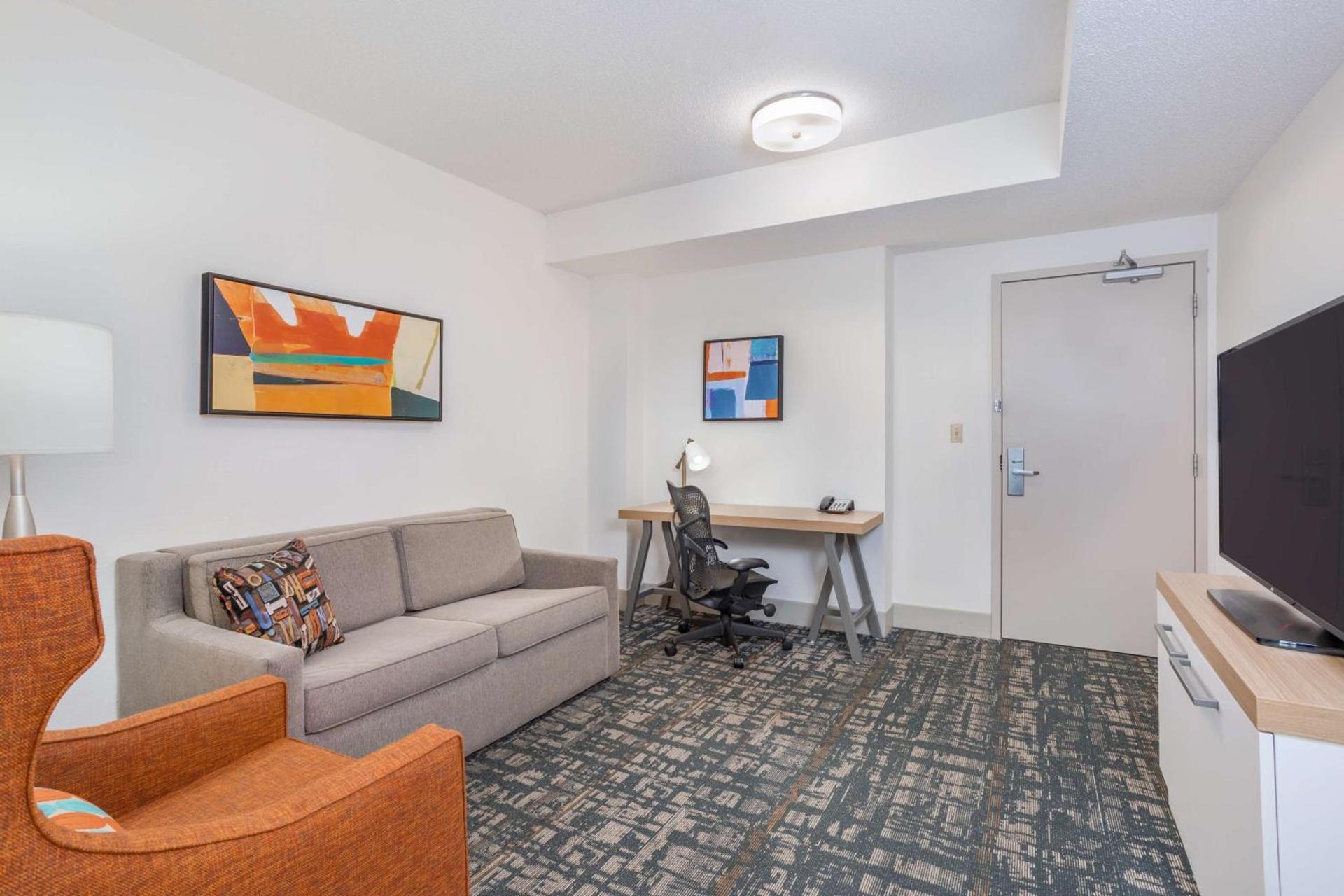 Hilton Garden Inn Cincinnati/Sharonville photo 16