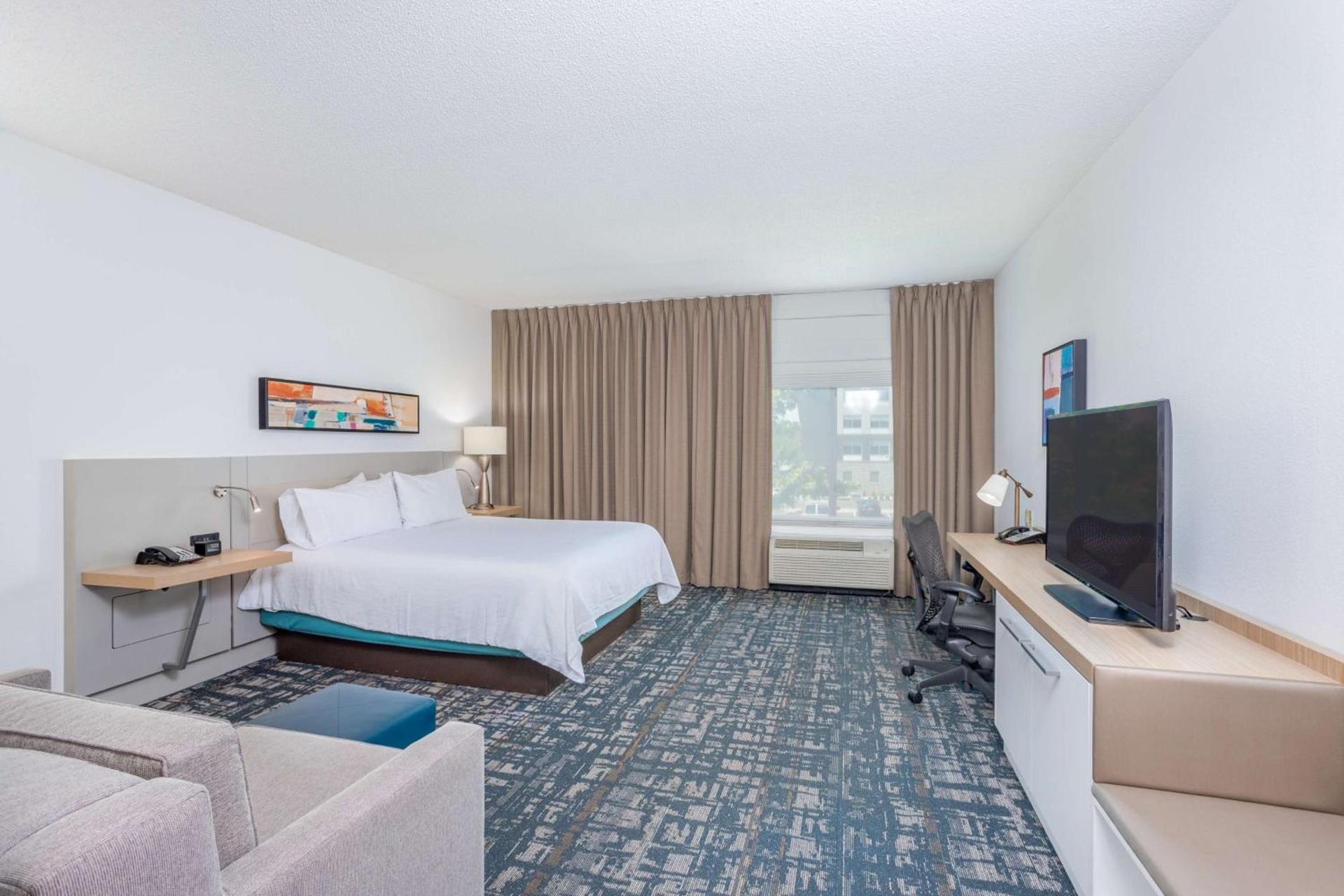 Hilton Garden Inn Cincinnati/Sharonville photo 32
