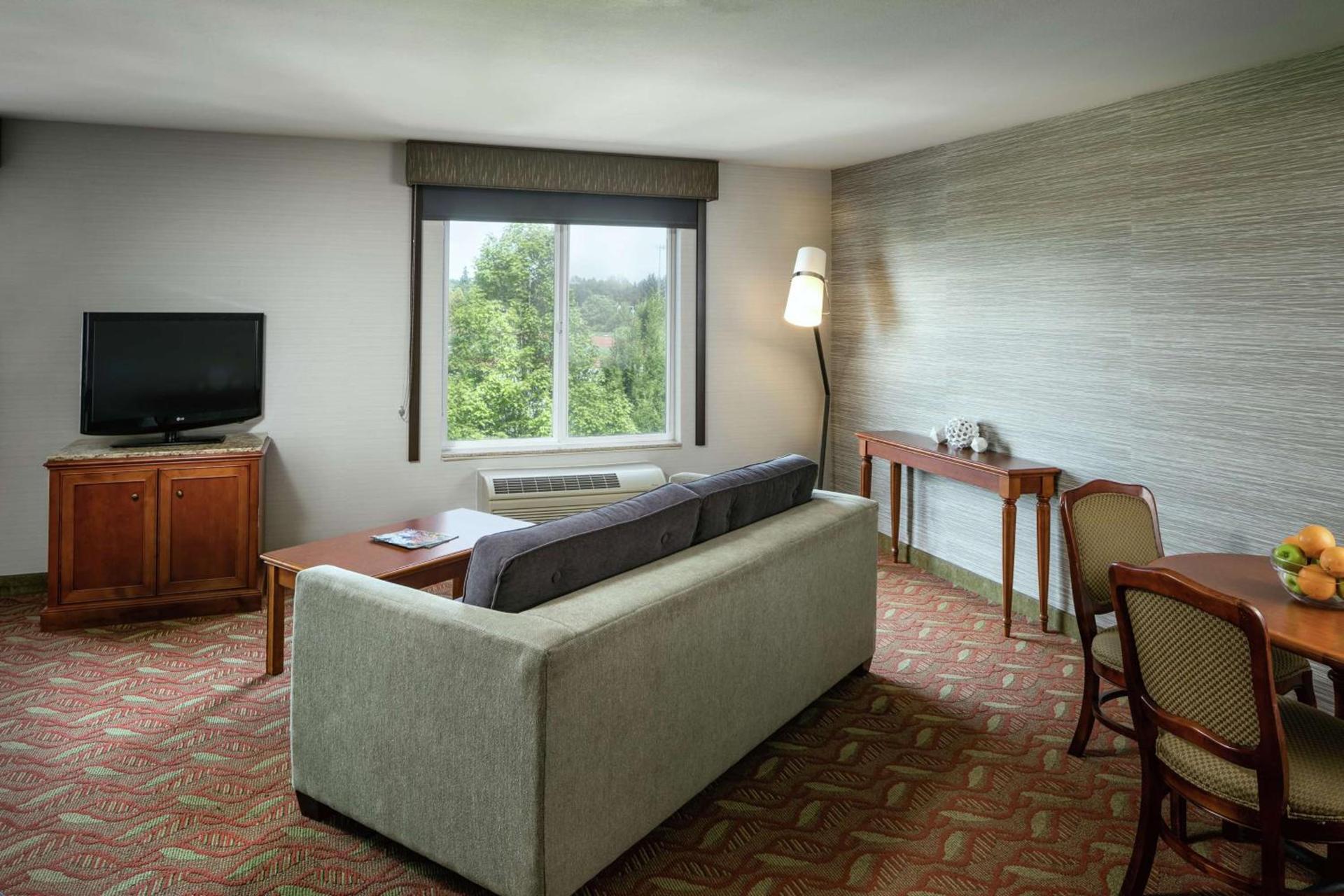 Hilton Garden Inn Corvallis photo 21