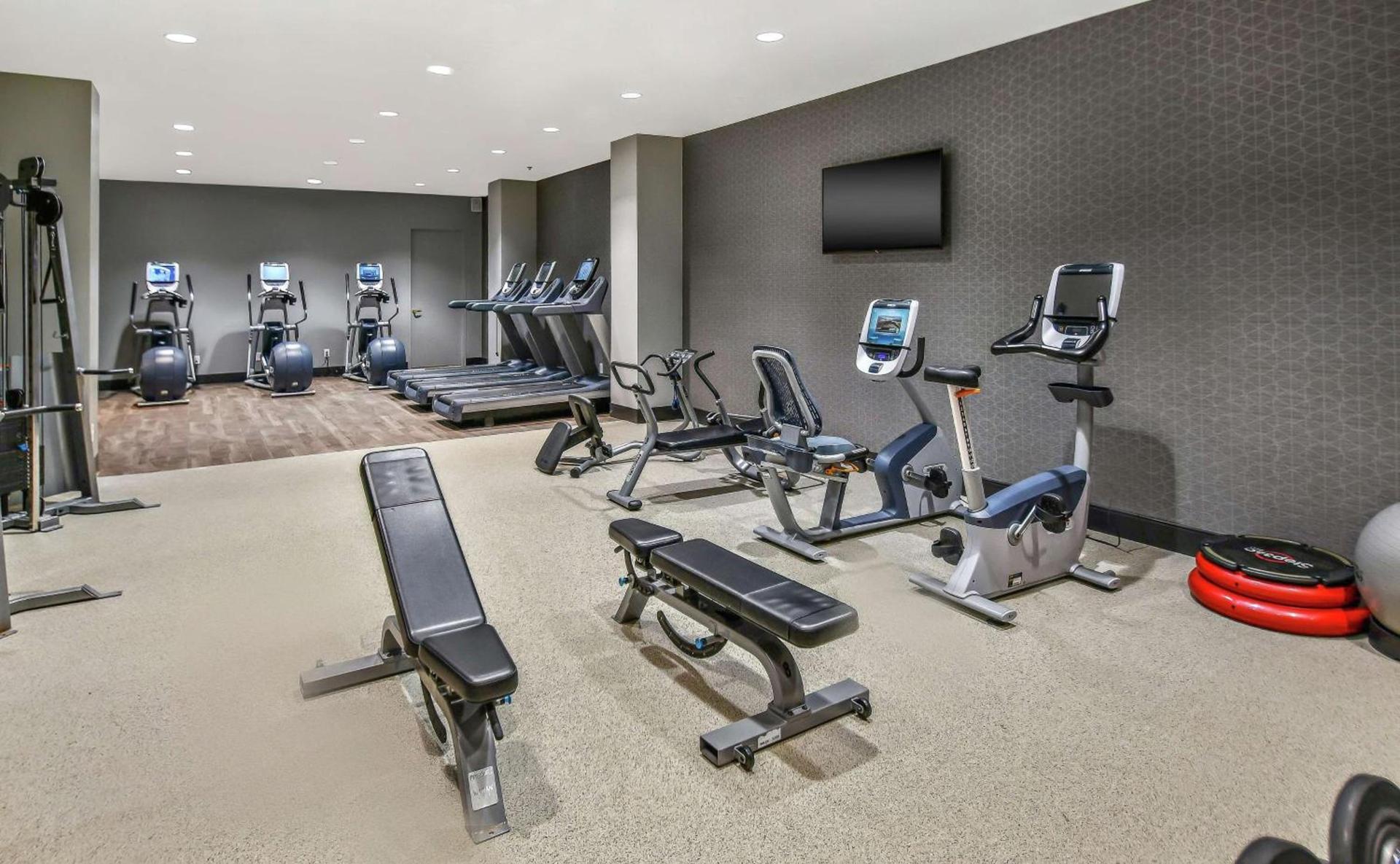 Hilton Dallas-Park Cities photo 22