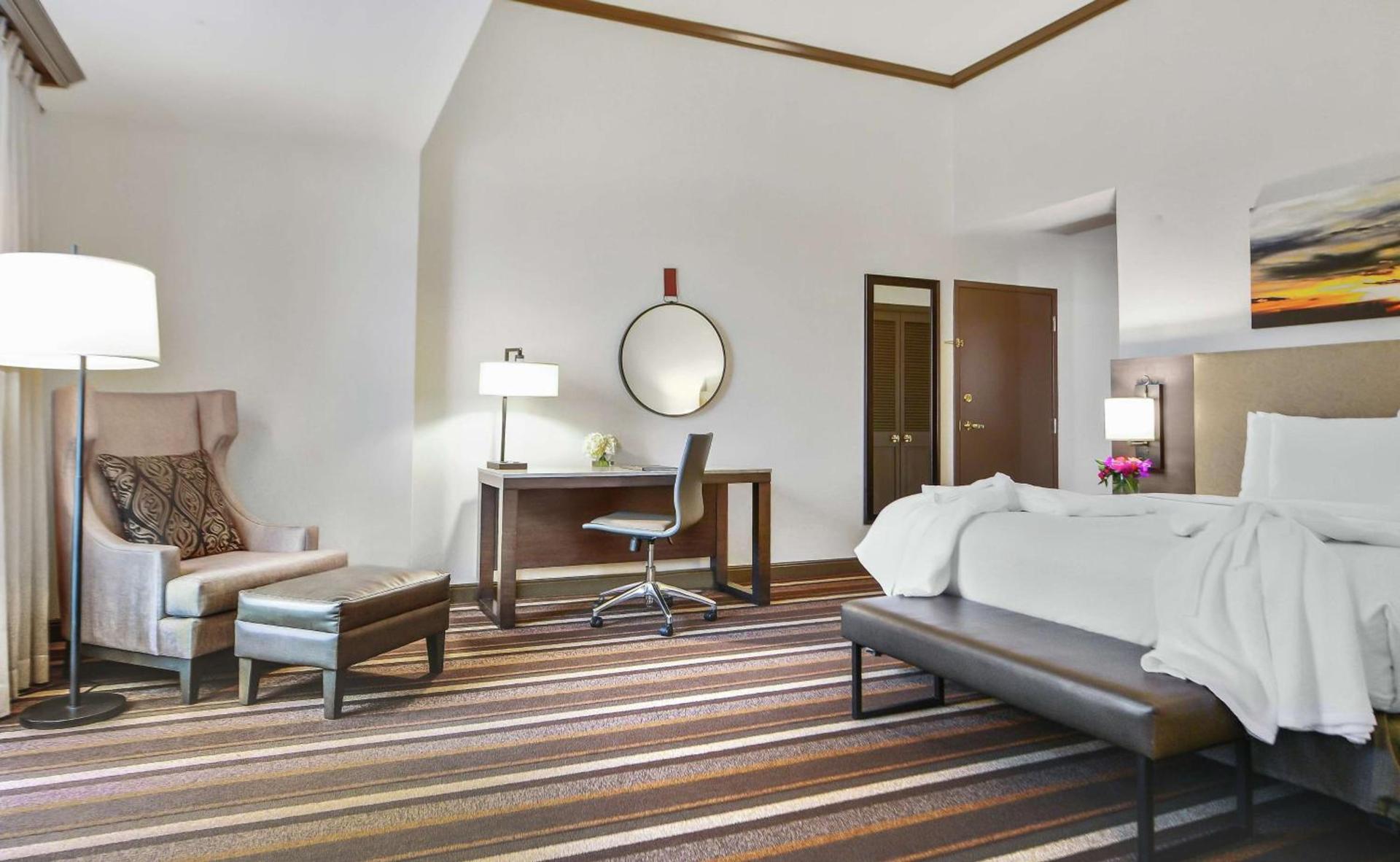 Hilton Dallas-Park Cities photo 26