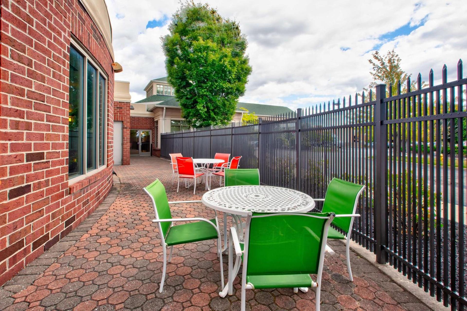 Hilton Garden Inn Dayton/ Beavercreek photo 4