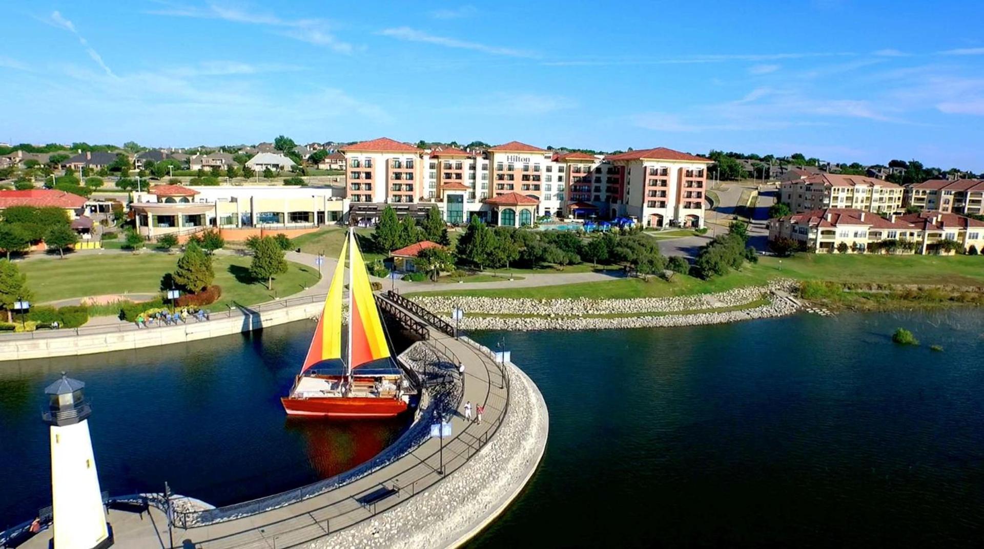 Hilton Dallas/Rockwall Lakefront Hotel photo 4